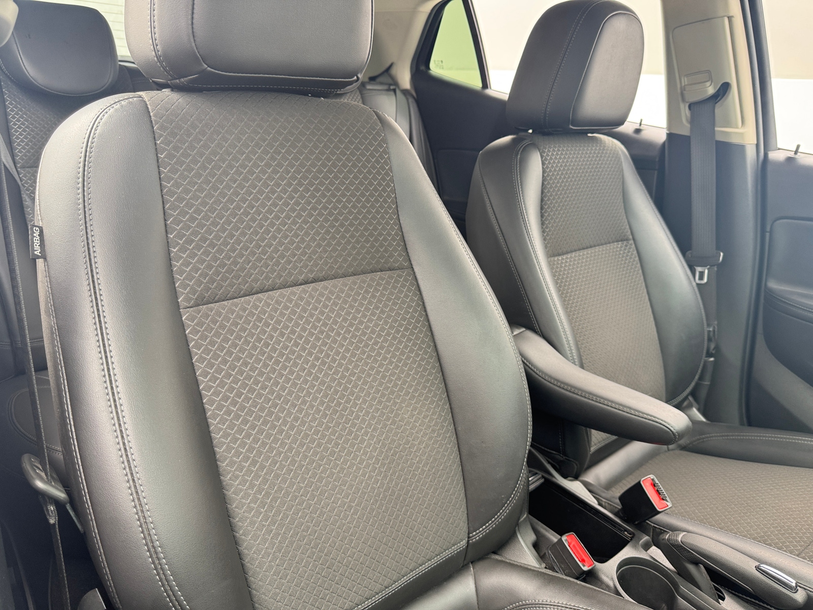 Thumbnail: 2020 Buick Encore - 2