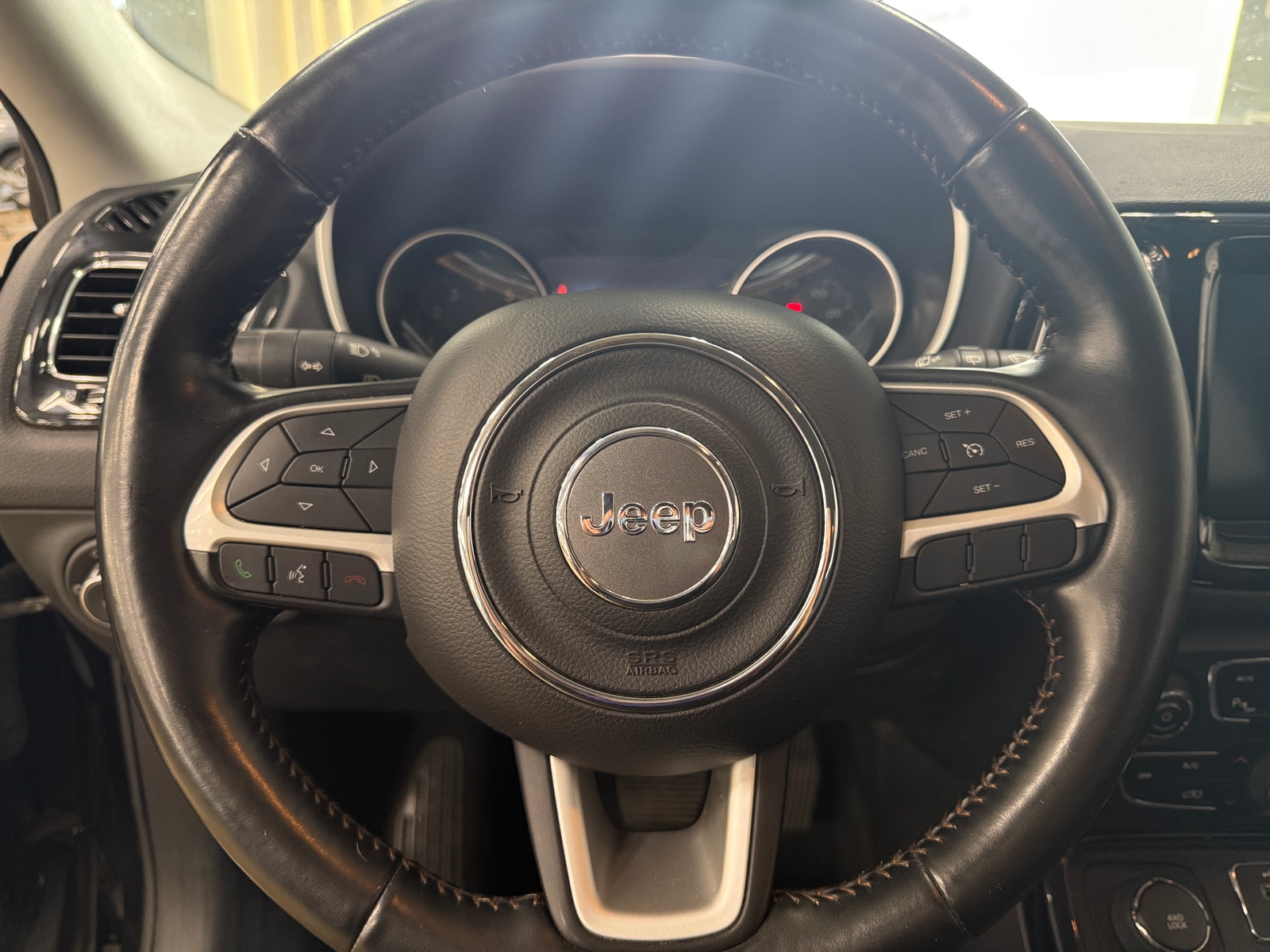Thumbnail: 2018 Jeep Compass - 4