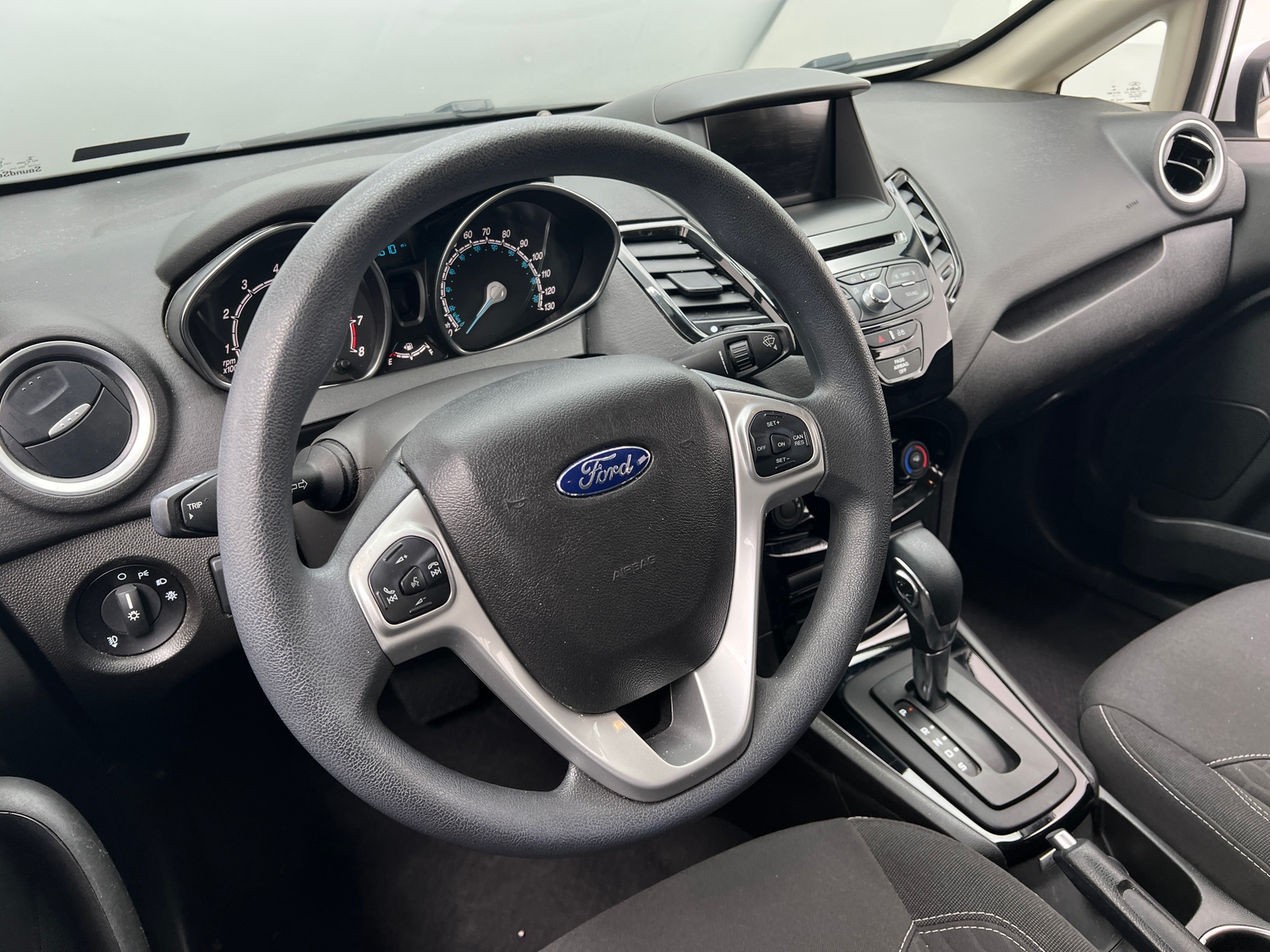 Thumbnail: 2019 Ford Fiesta - 5