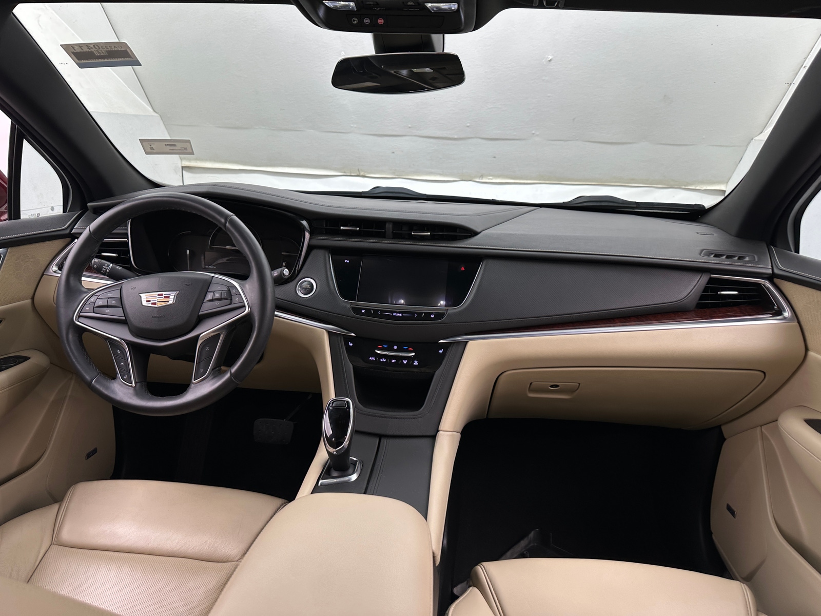 Thumbnail: 2018 Cadillac XT5 - 2