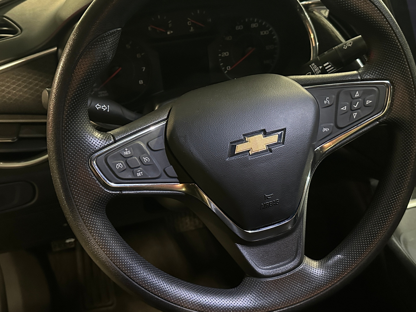Thumbnail: 2021 Chevrolet Malibu - 5