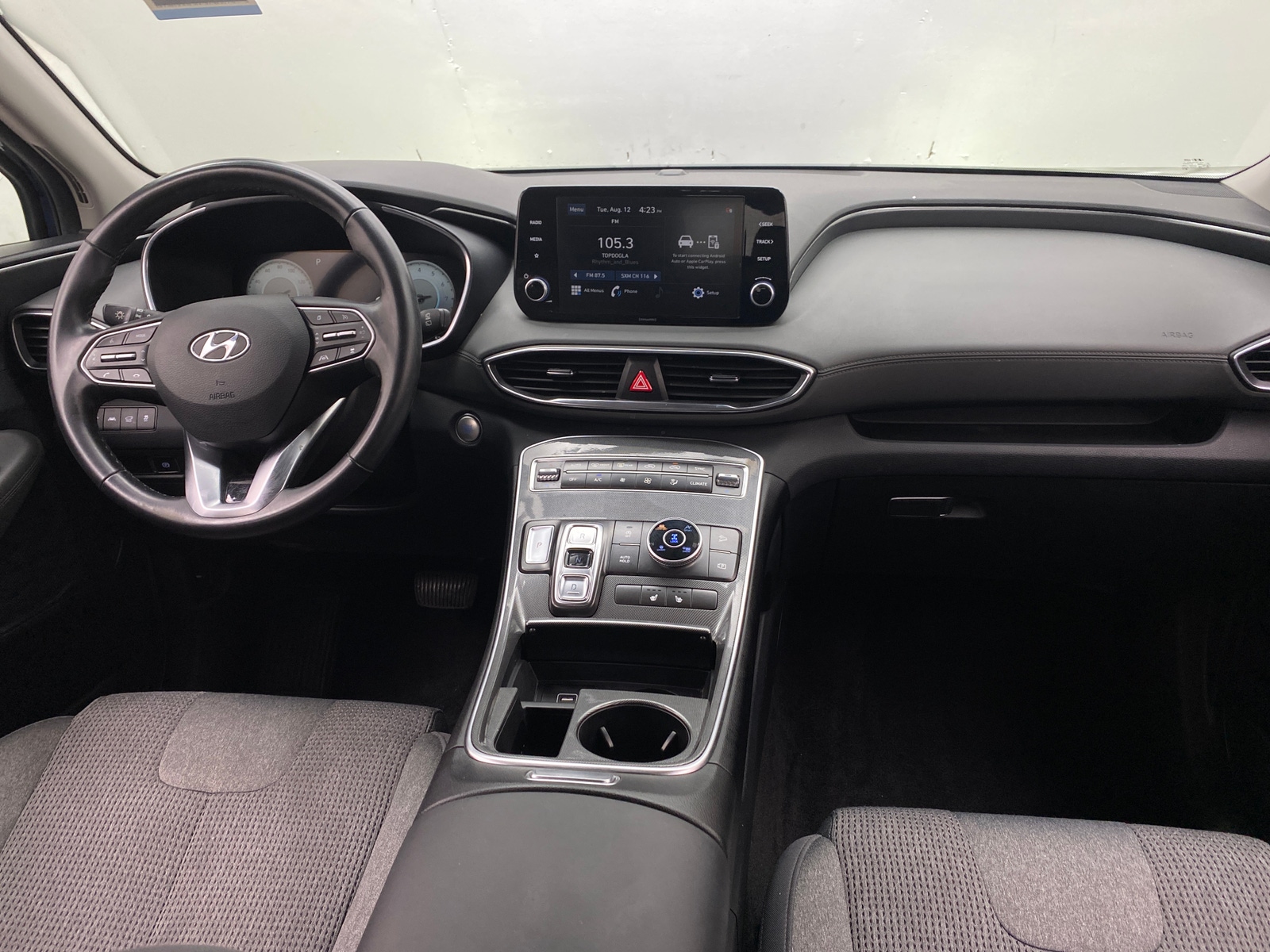 Thumbnail: 2022 Hyundai Santa Fe - 3