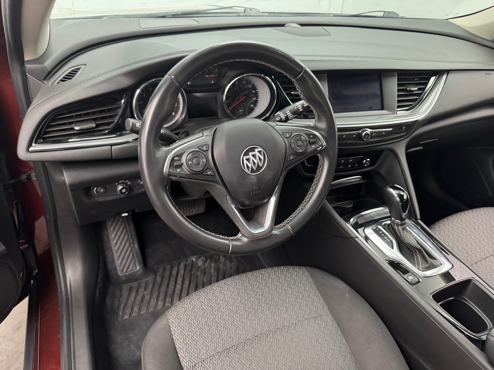 Thumbnail: 2019 Buick Regal - 5