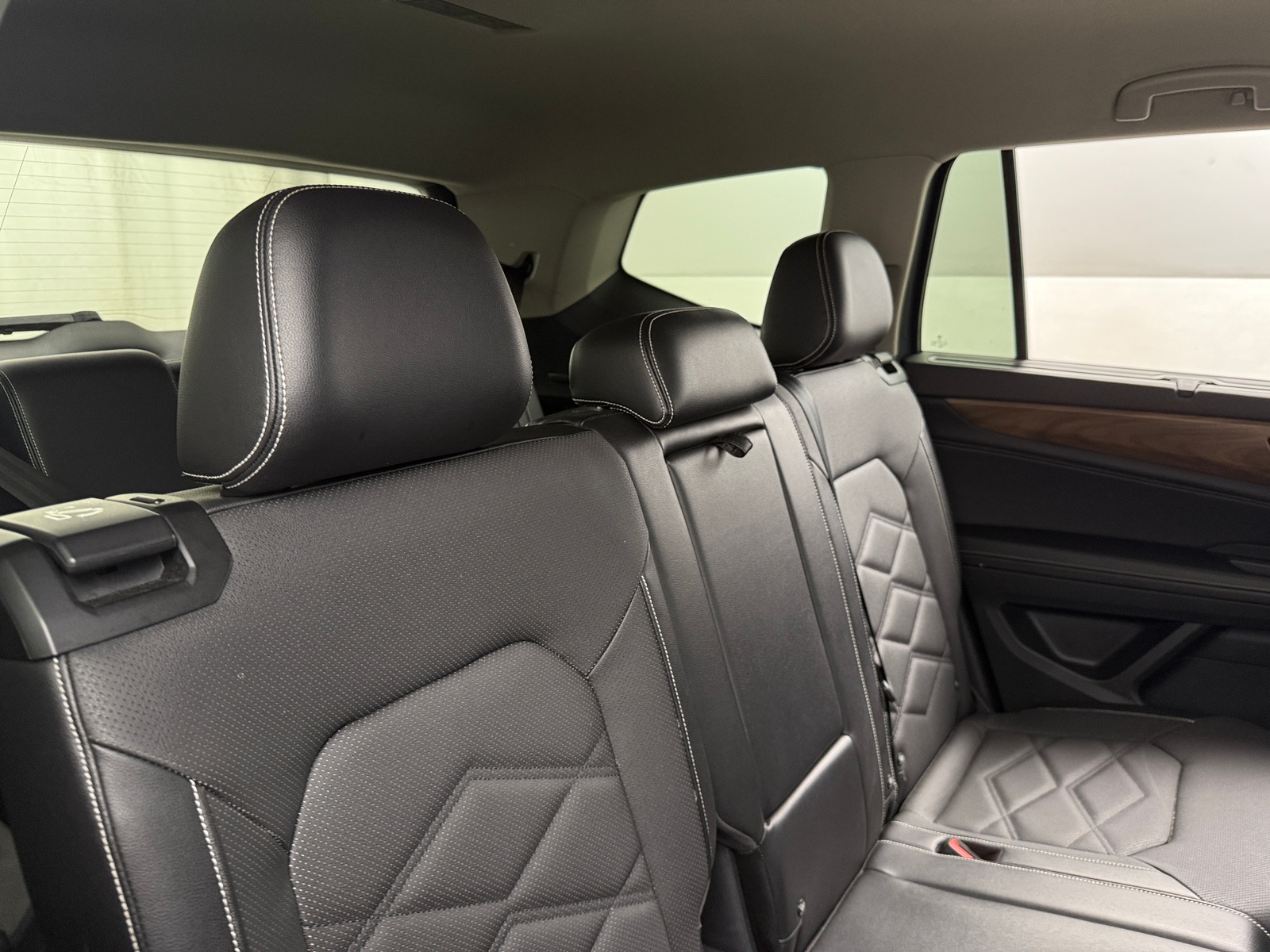 Thumbnail: 2024 Volkswagen Atlas - 5
