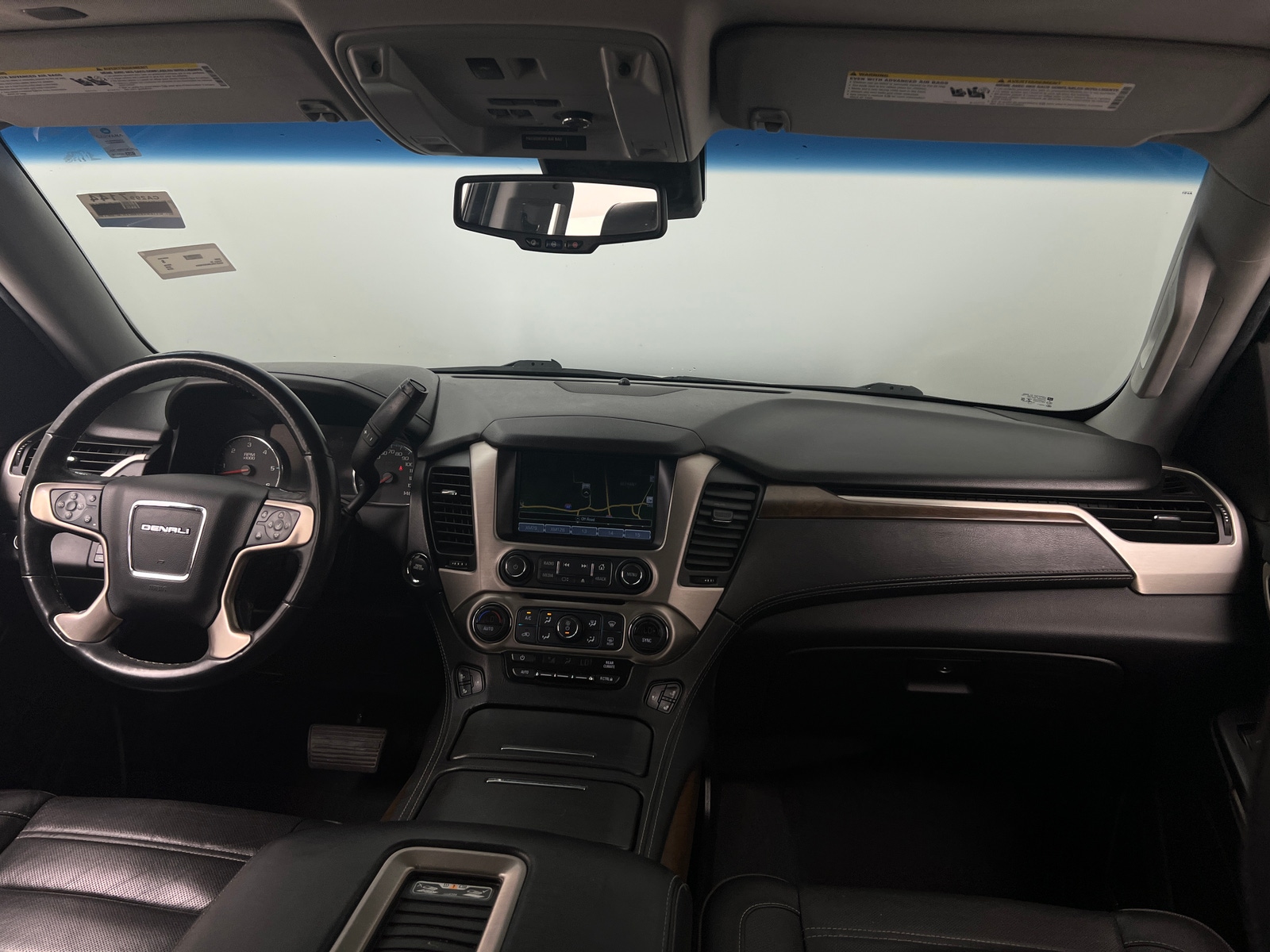 Thumbnail: 2019 GMC Yukon XL - 2