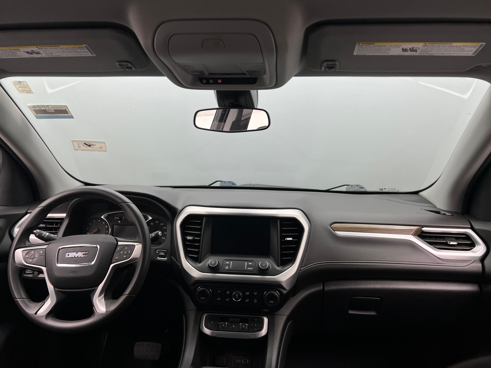 Thumbnail: 2023 GMC Acadia - 3