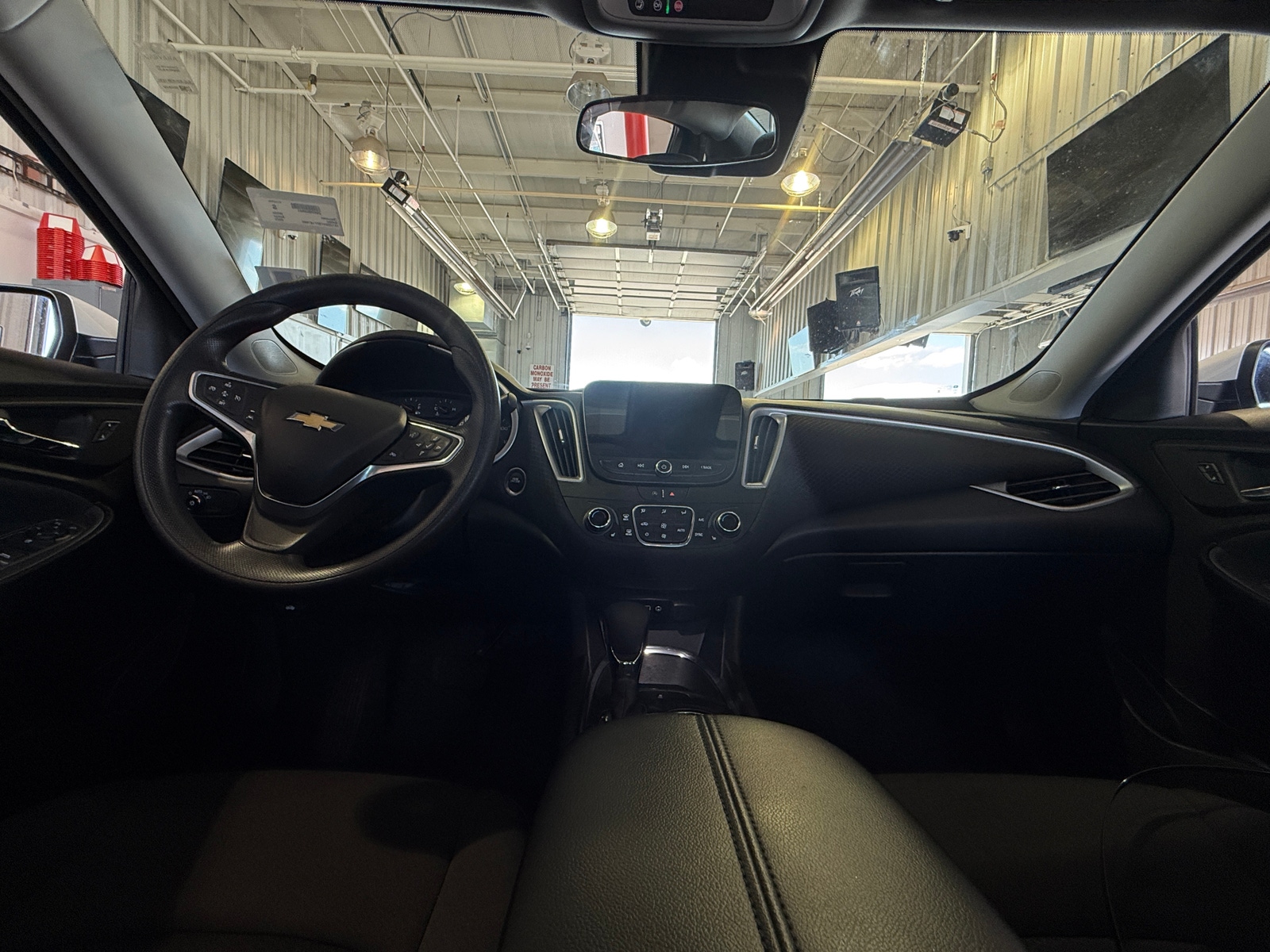 Thumbnail: 2023 Chevrolet Malibu - 3