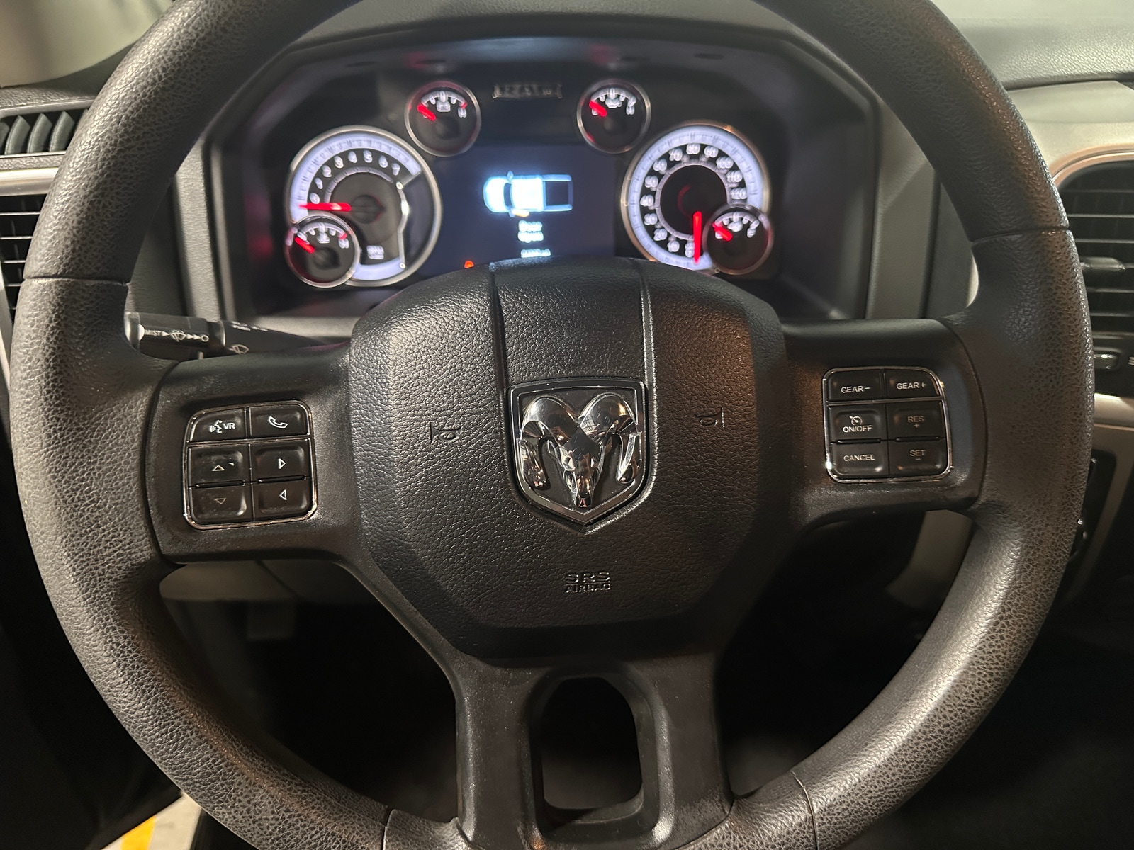 Thumbnail: 2019 RAM 1500 Classic - 5
