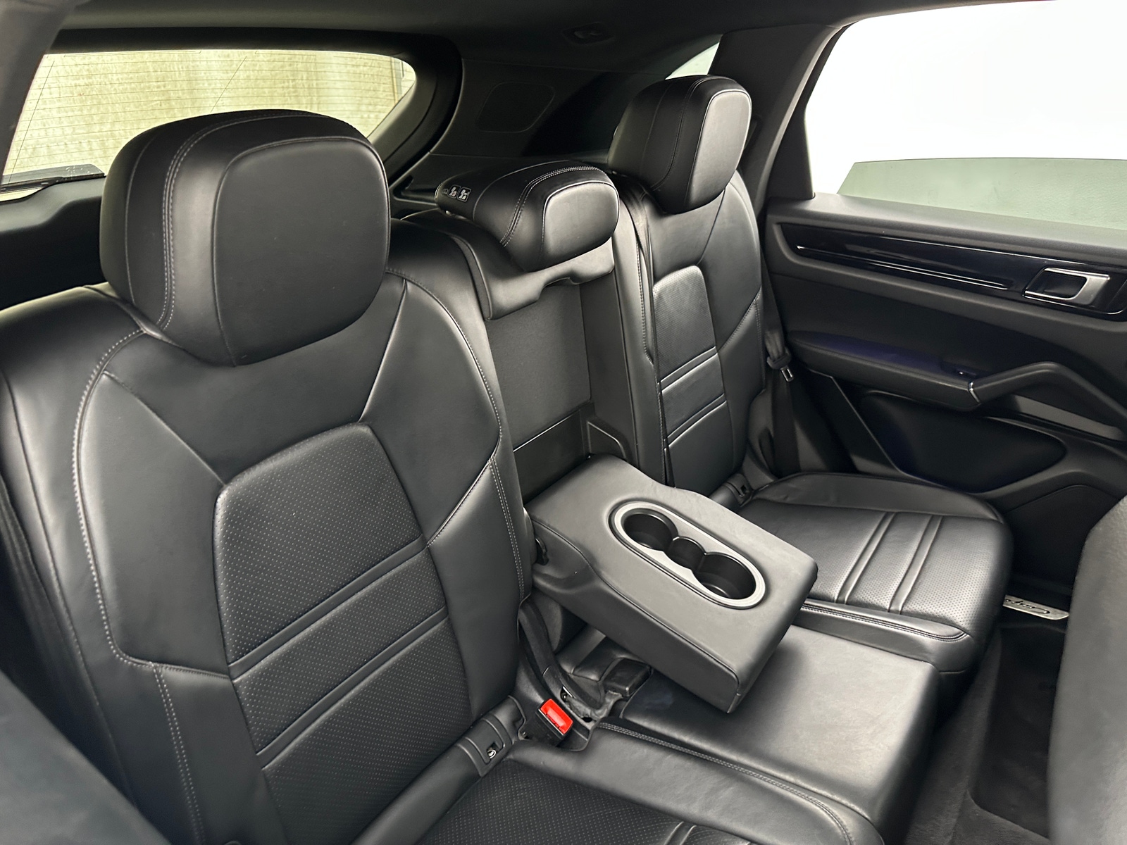 Thumbnail: 2021 Porsche Cayenne - 5