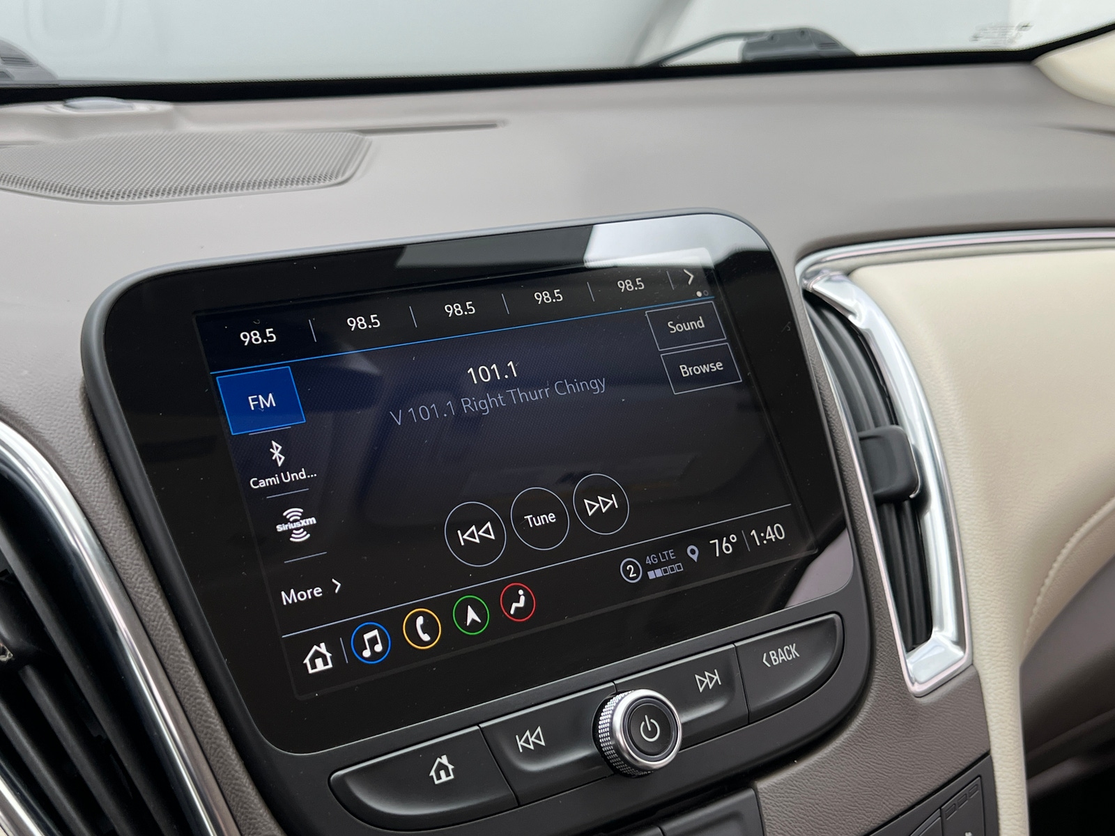 Thumbnail: 2024 Chevrolet Malibu - 3