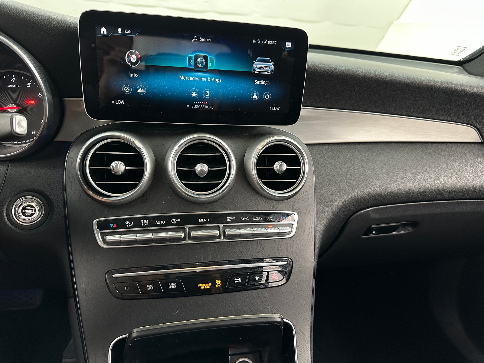 Thumbnail: 2020 Mercedes-Benz GLC - 3