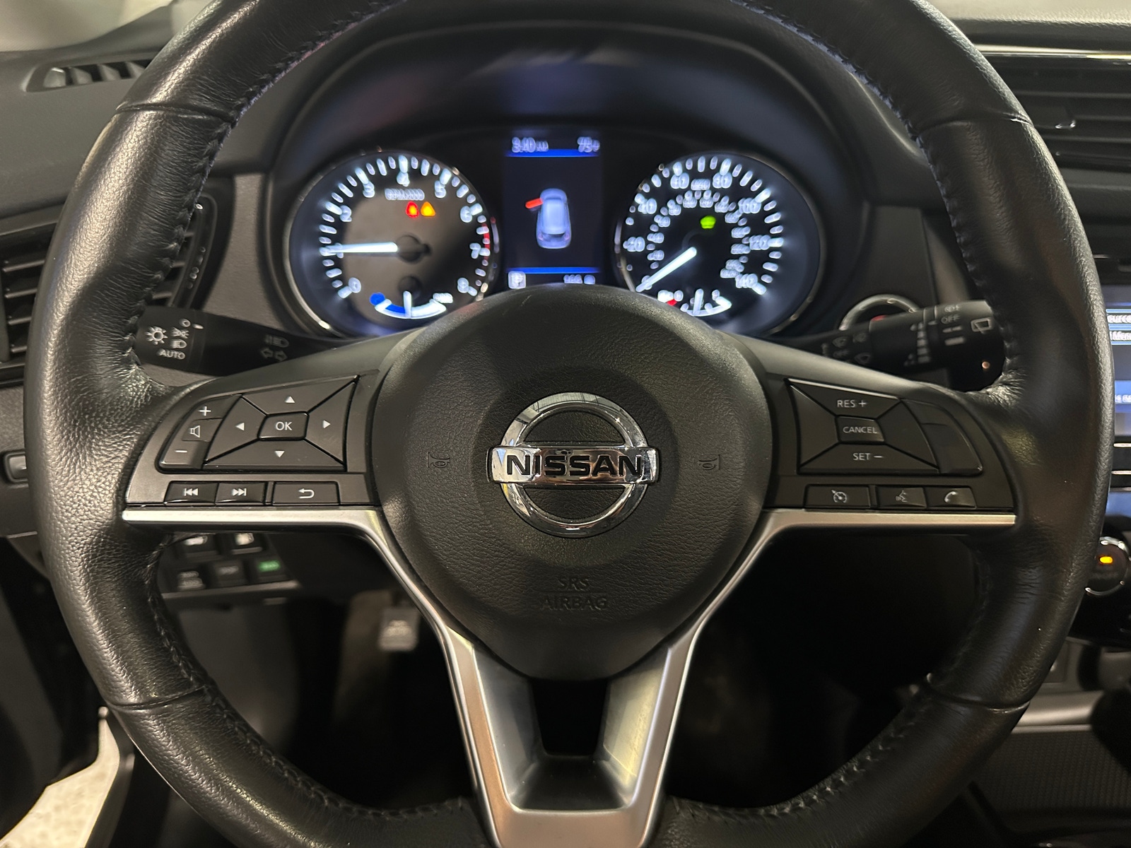 Thumbnail: 2018 Nissan Rogue - 5
