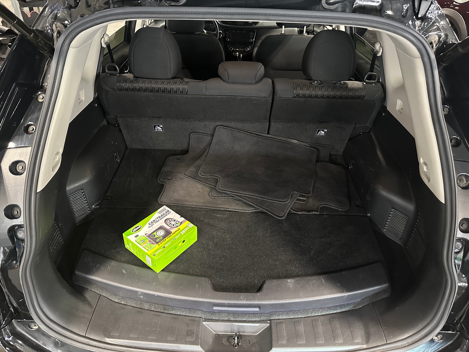Thumbnail: 2018 Nissan Rogue - 7