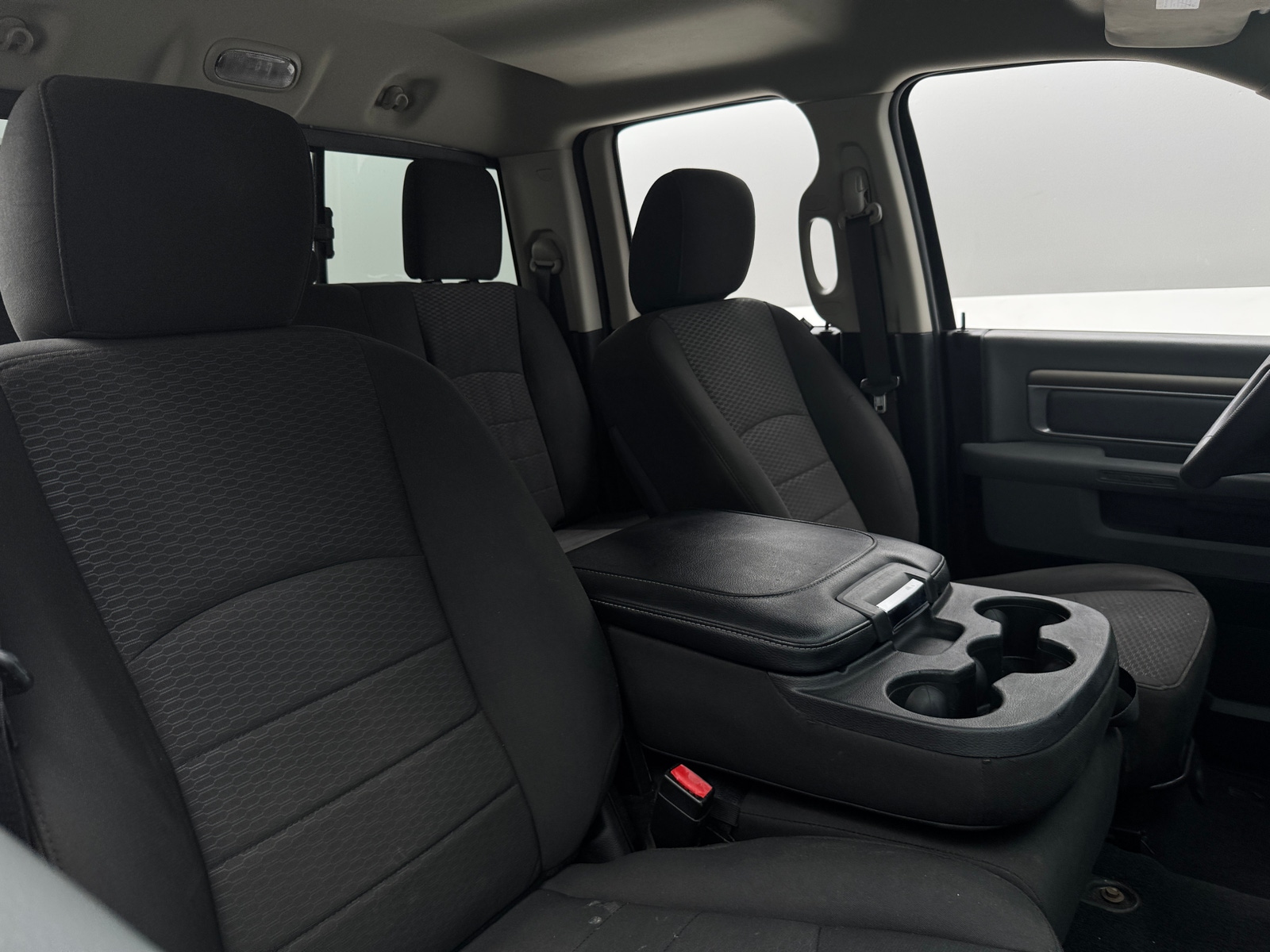 Thumbnail: 2019 RAM 1500 Classic - 2