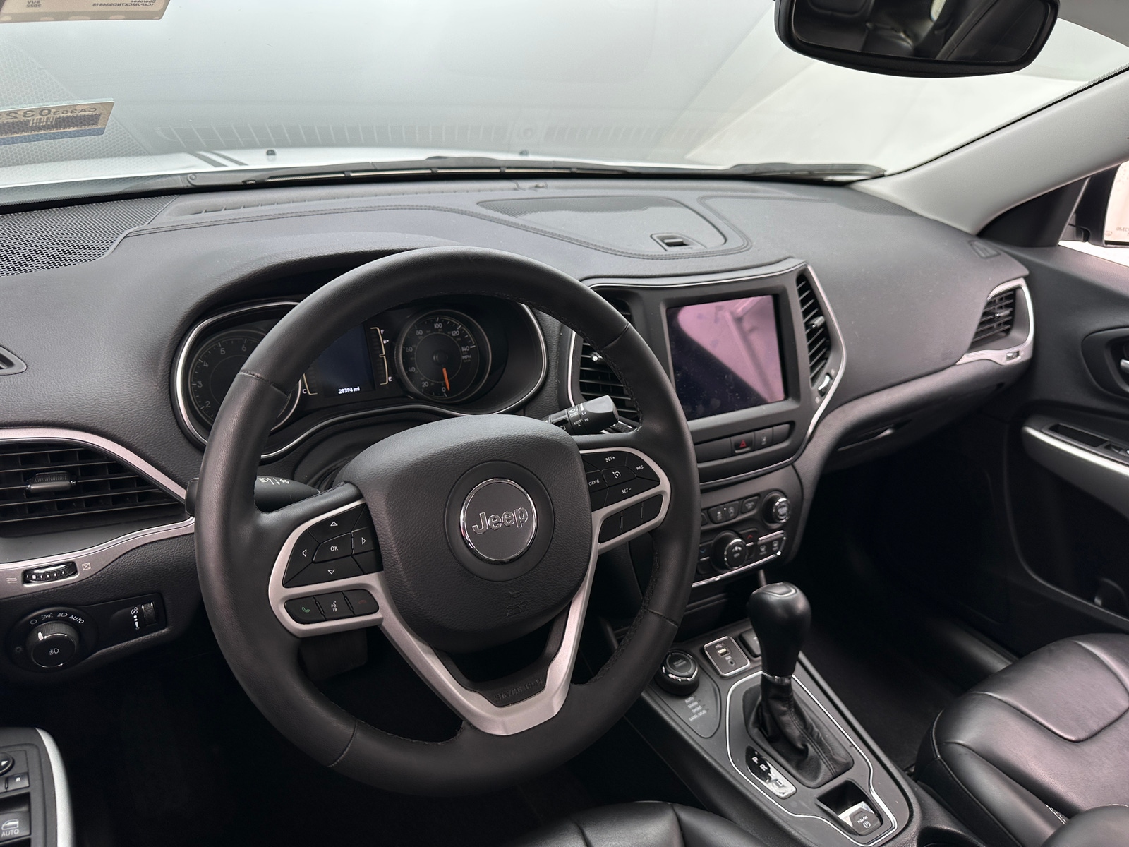 Thumbnail: 2022 Jeep Cherokee - 3
