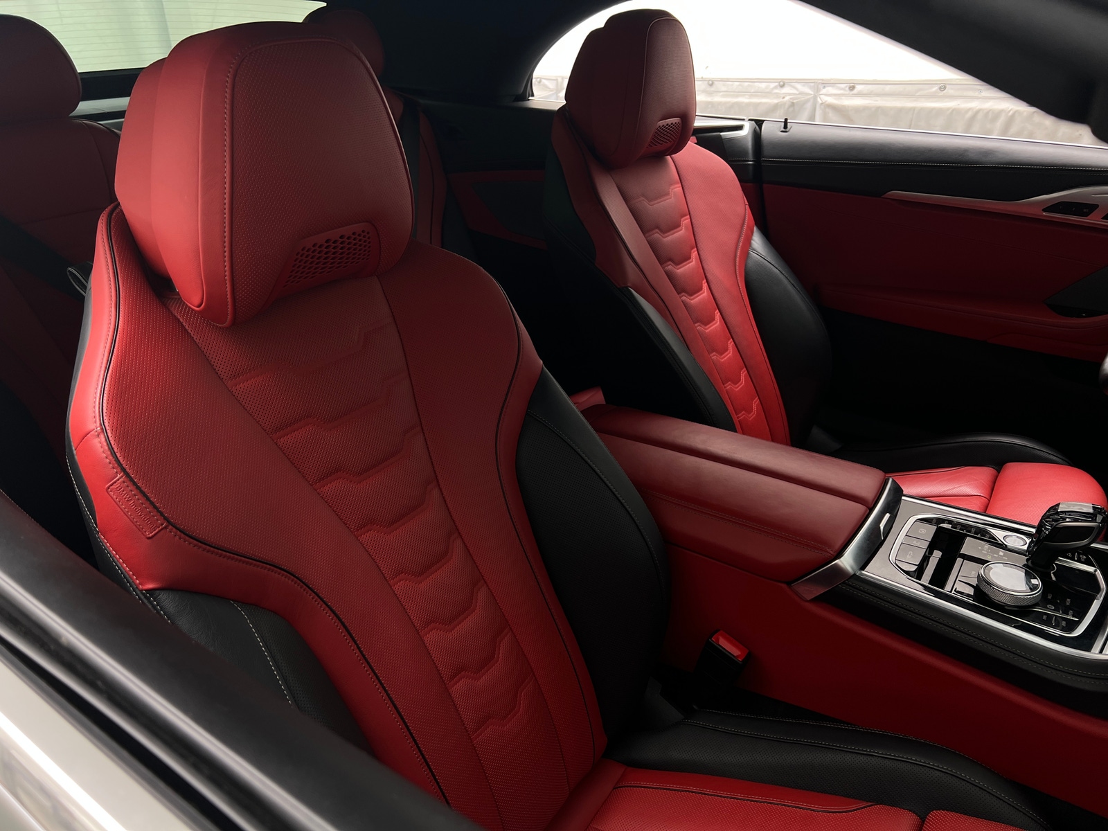 Thumbnail: 2019 BMW 8 Series - 2