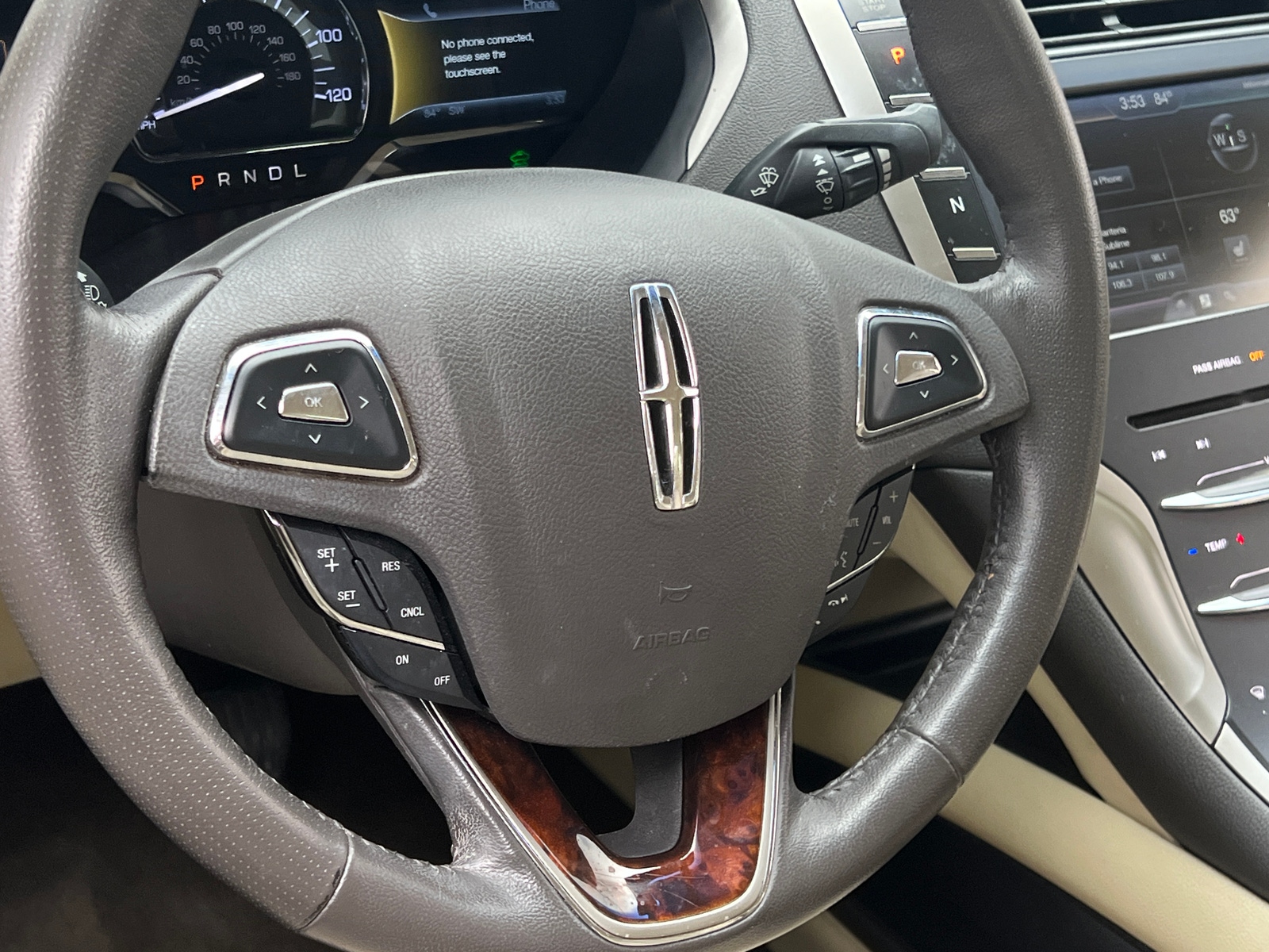 Thumbnail: 2014 Lincoln MKZ - 4