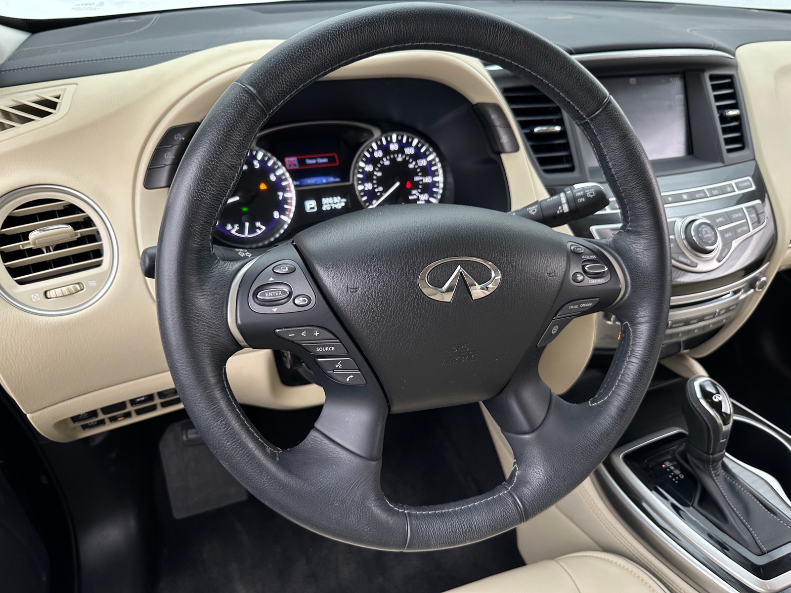 Thumbnail: 2017 INFINITI QX60 - 4