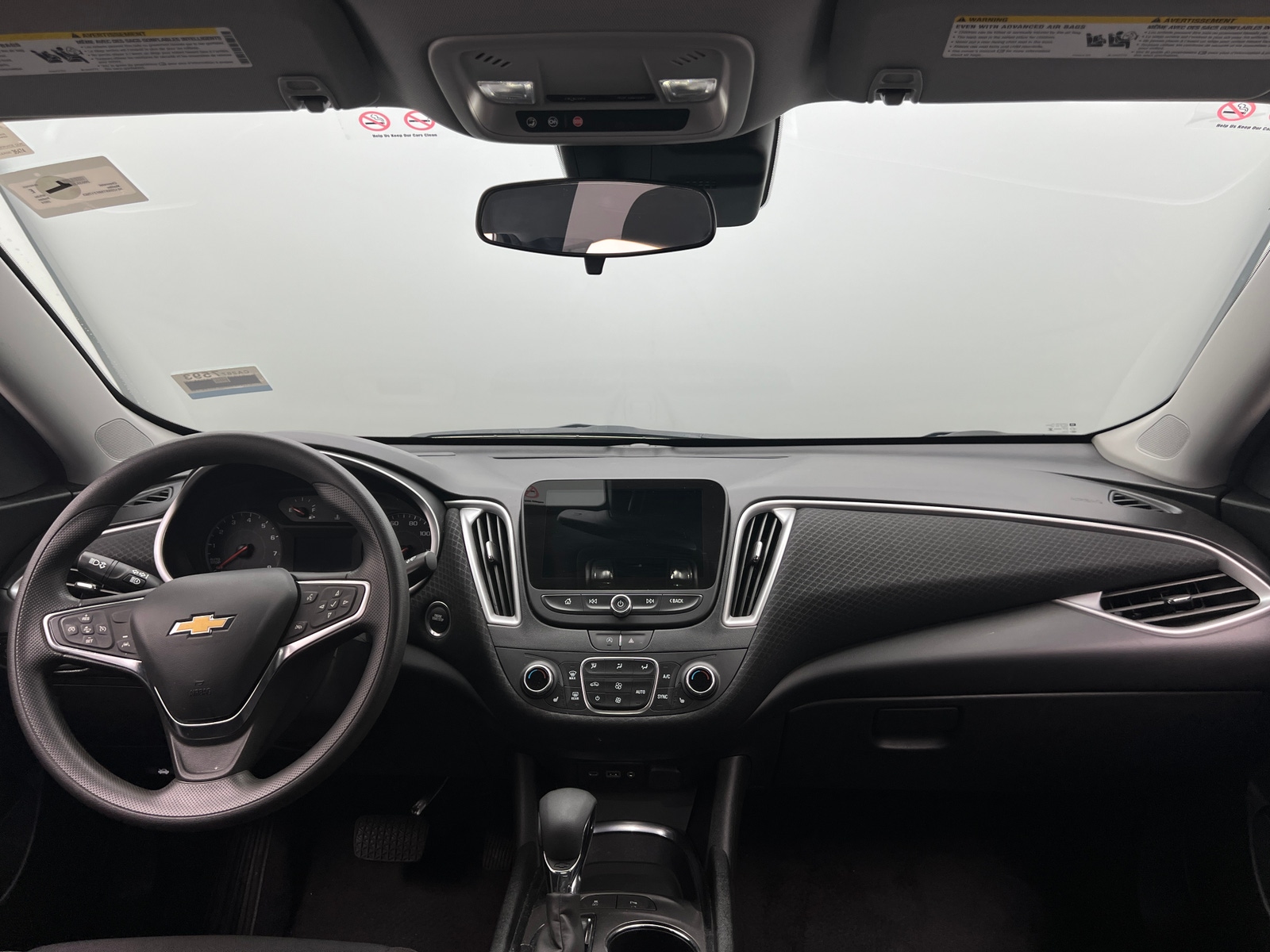 Thumbnail: 2024 Chevrolet Malibu - 3