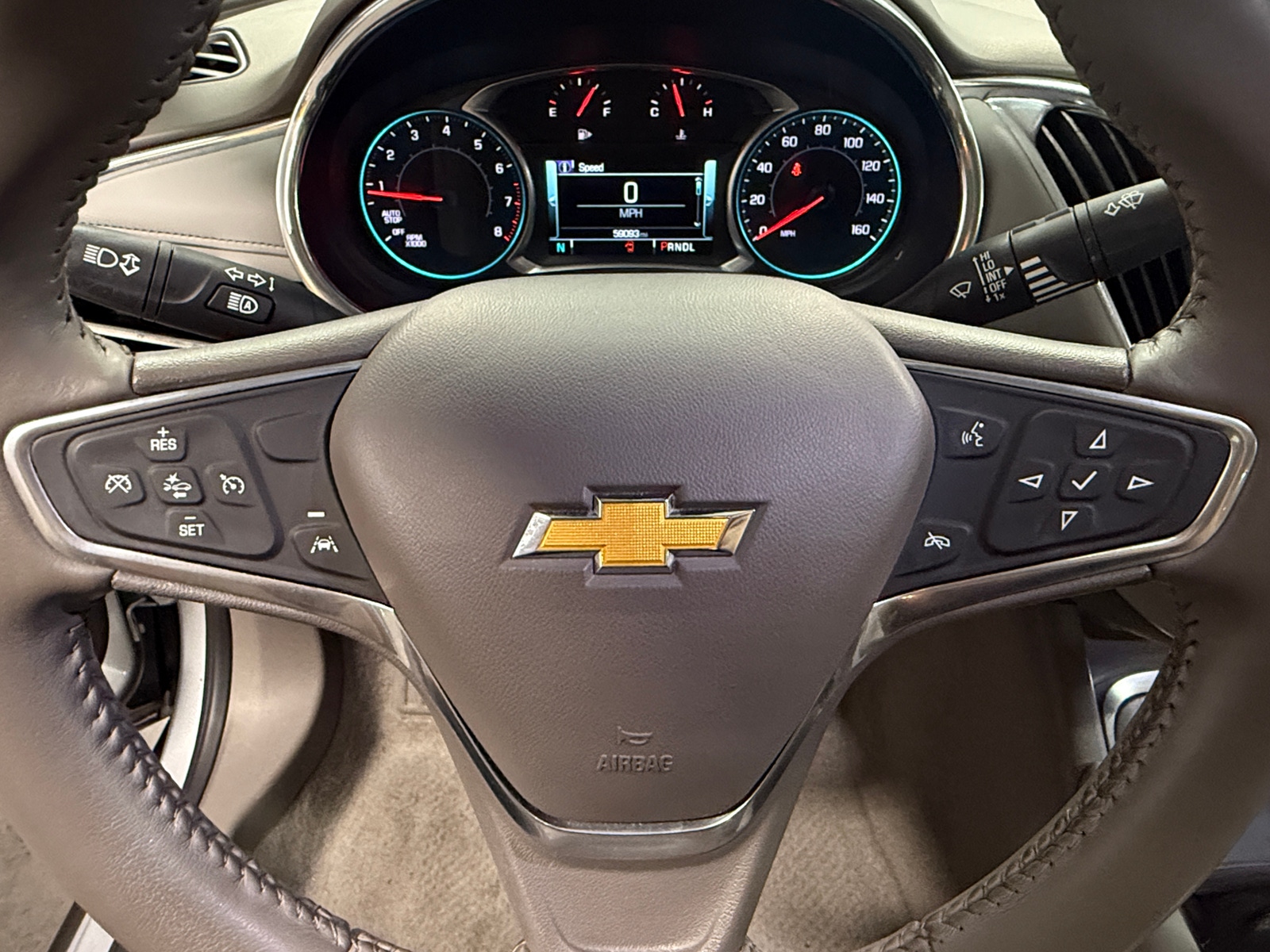 Thumbnail: 2018 Chevrolet Malibu - 5