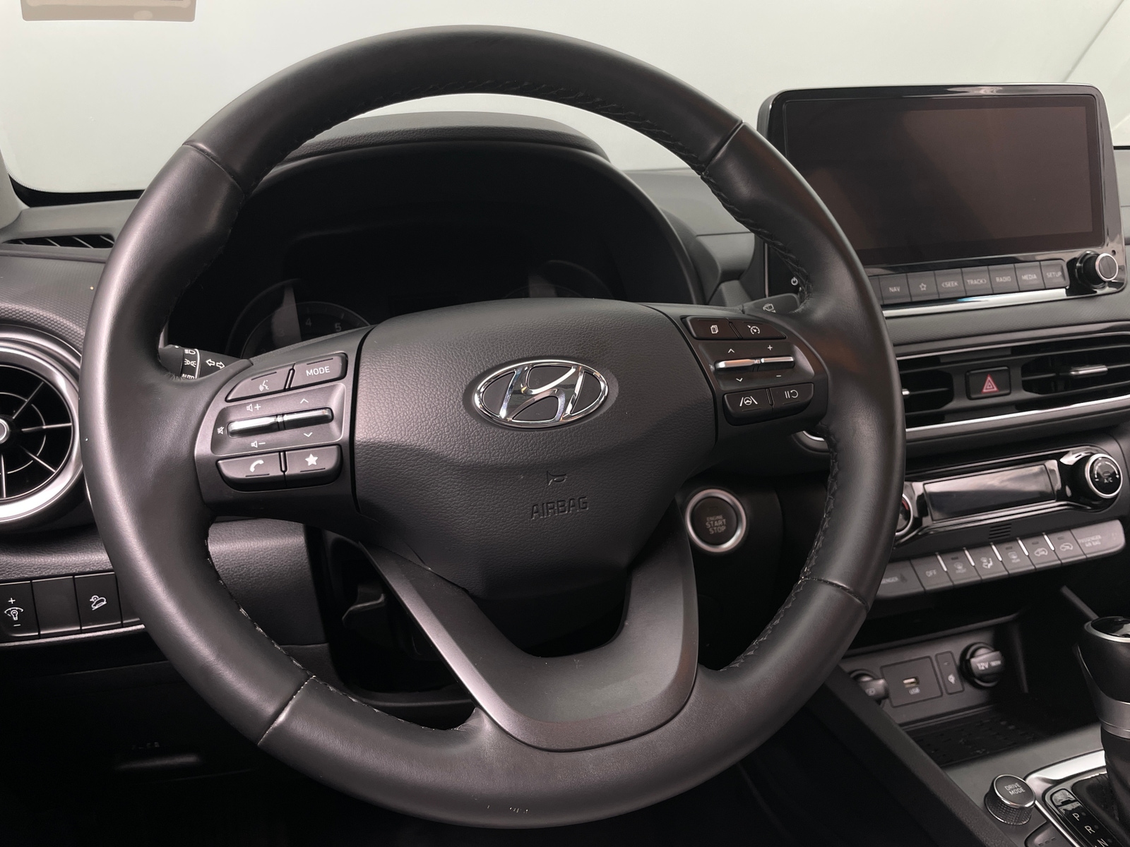 Thumbnail: 2023 Hyundai Kona - 5