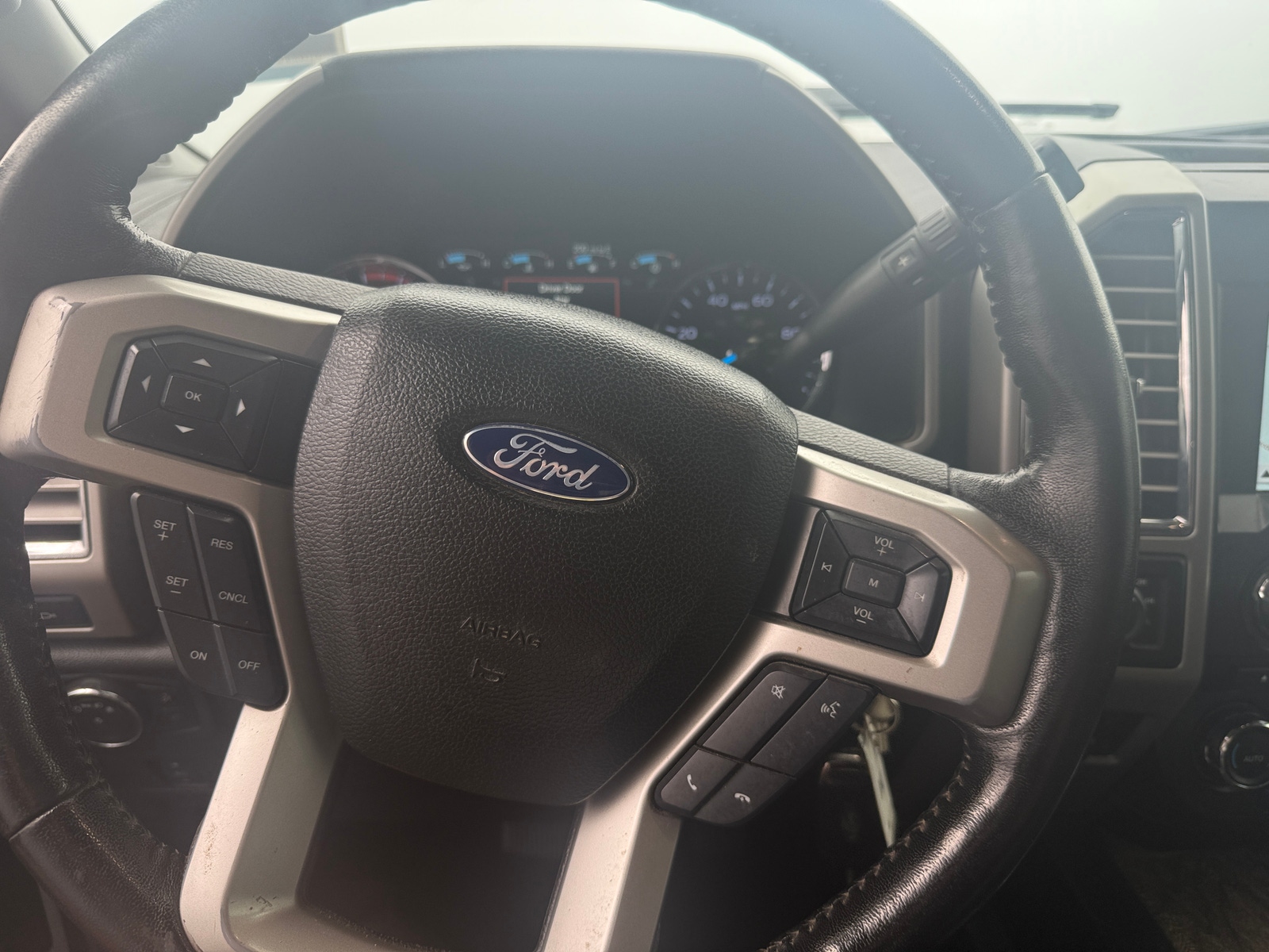 Thumbnail: 2017 Ford Econoline - 4