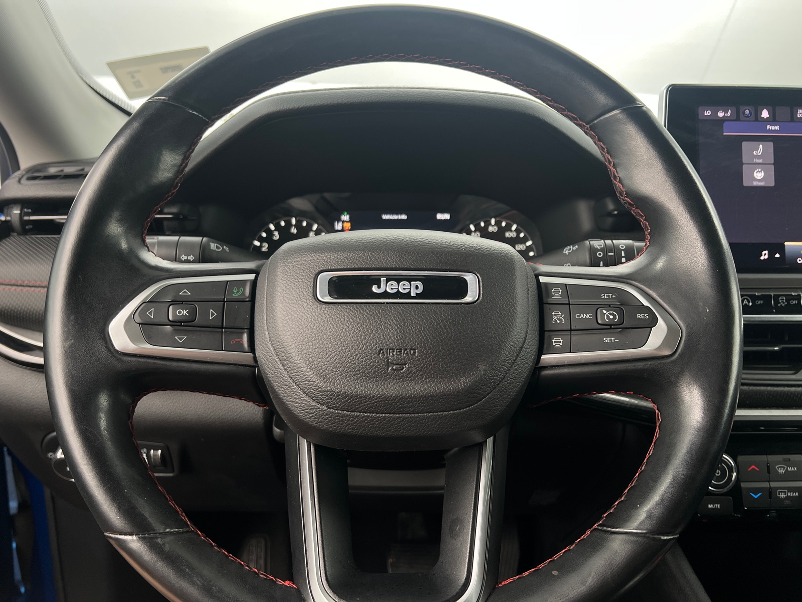 Thumbnail: 2022 Jeep Compass - 4