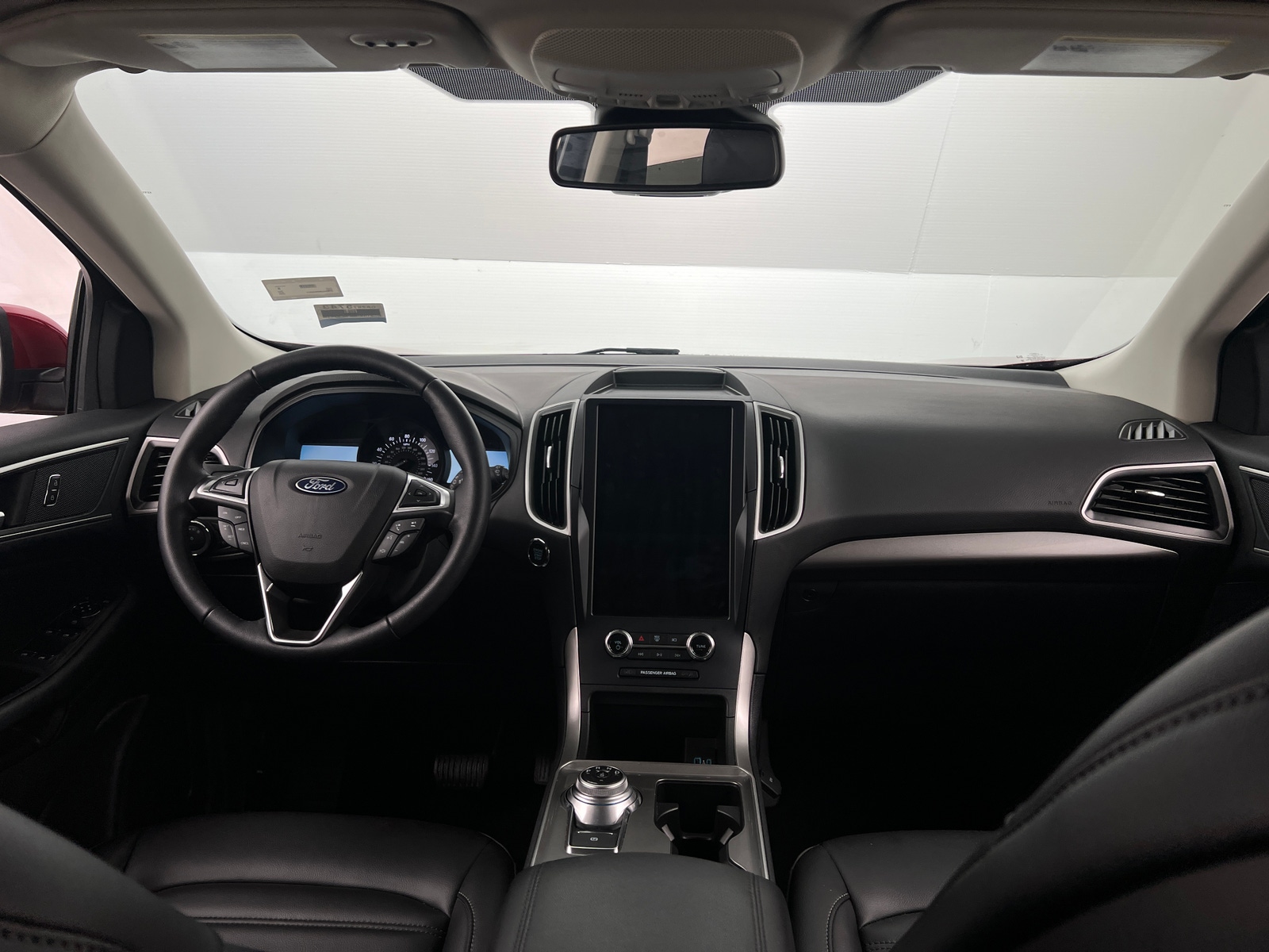 Thumbnail: 2023 Ford Edge - 2