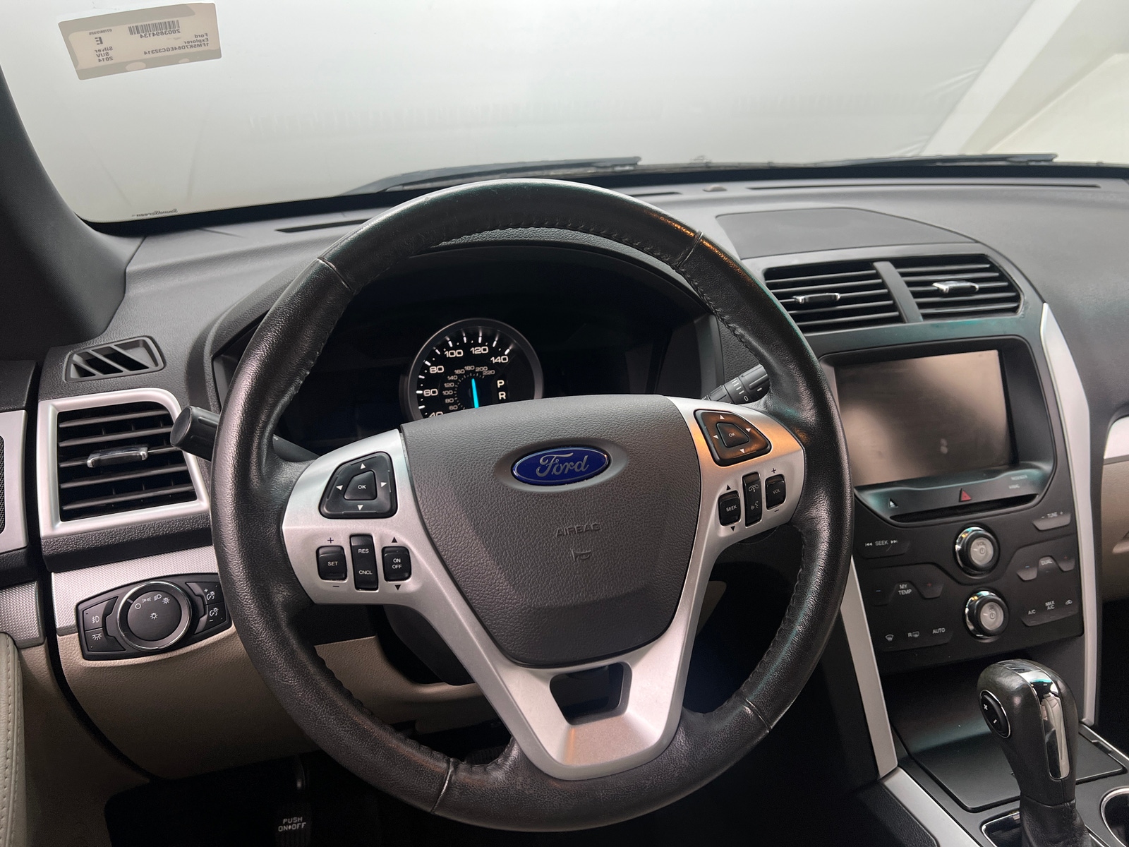 Thumbnail: 2014 Ford Explorer - 4