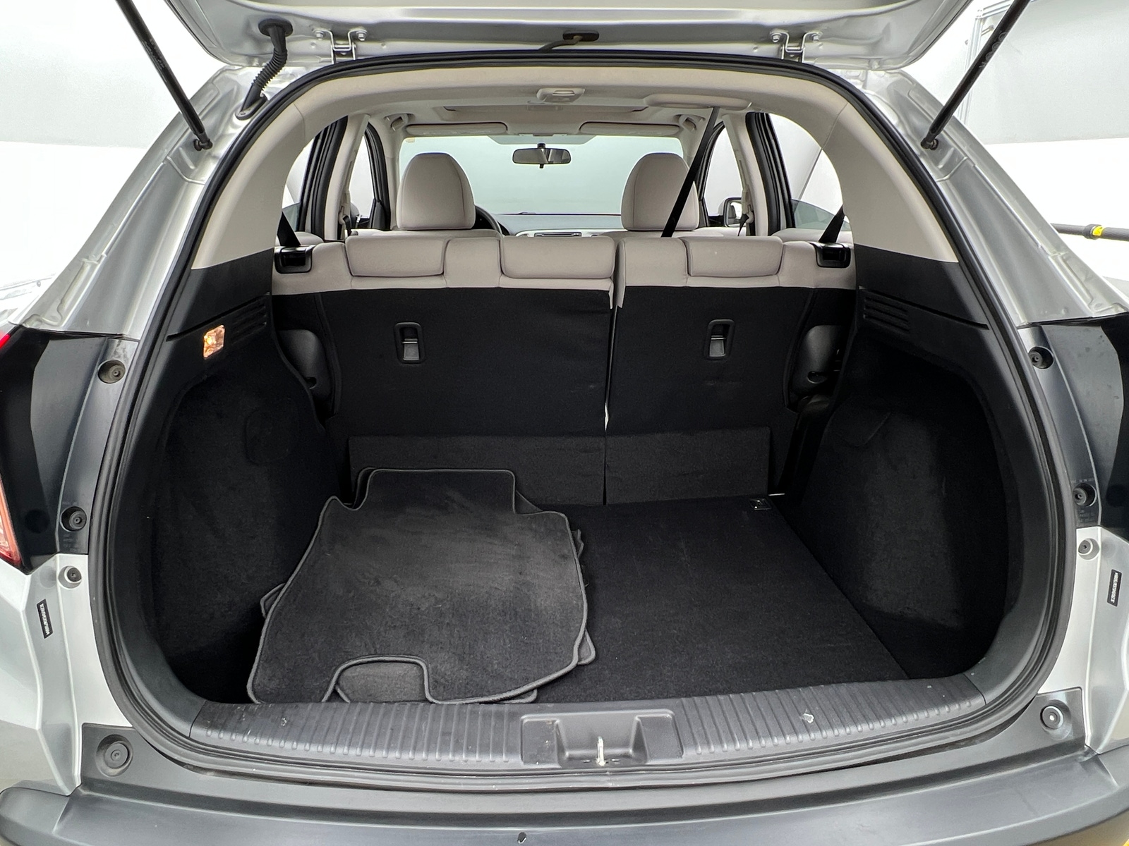 Thumbnail: 2016 Honda HR-V - 7