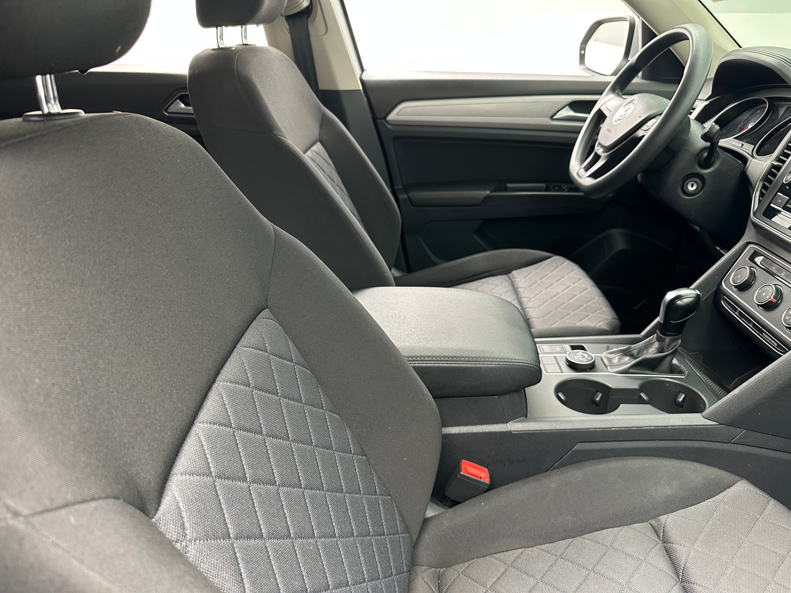 Thumbnail: 2019 Volkswagen Atlas - 2