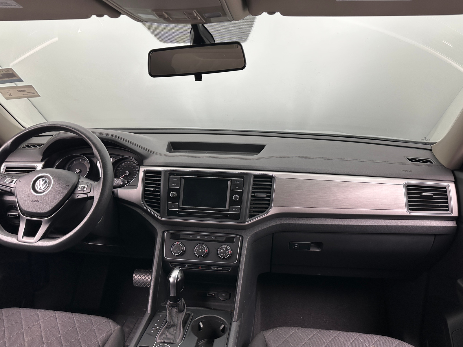 Thumbnail: 2019 Volkswagen Atlas - 3