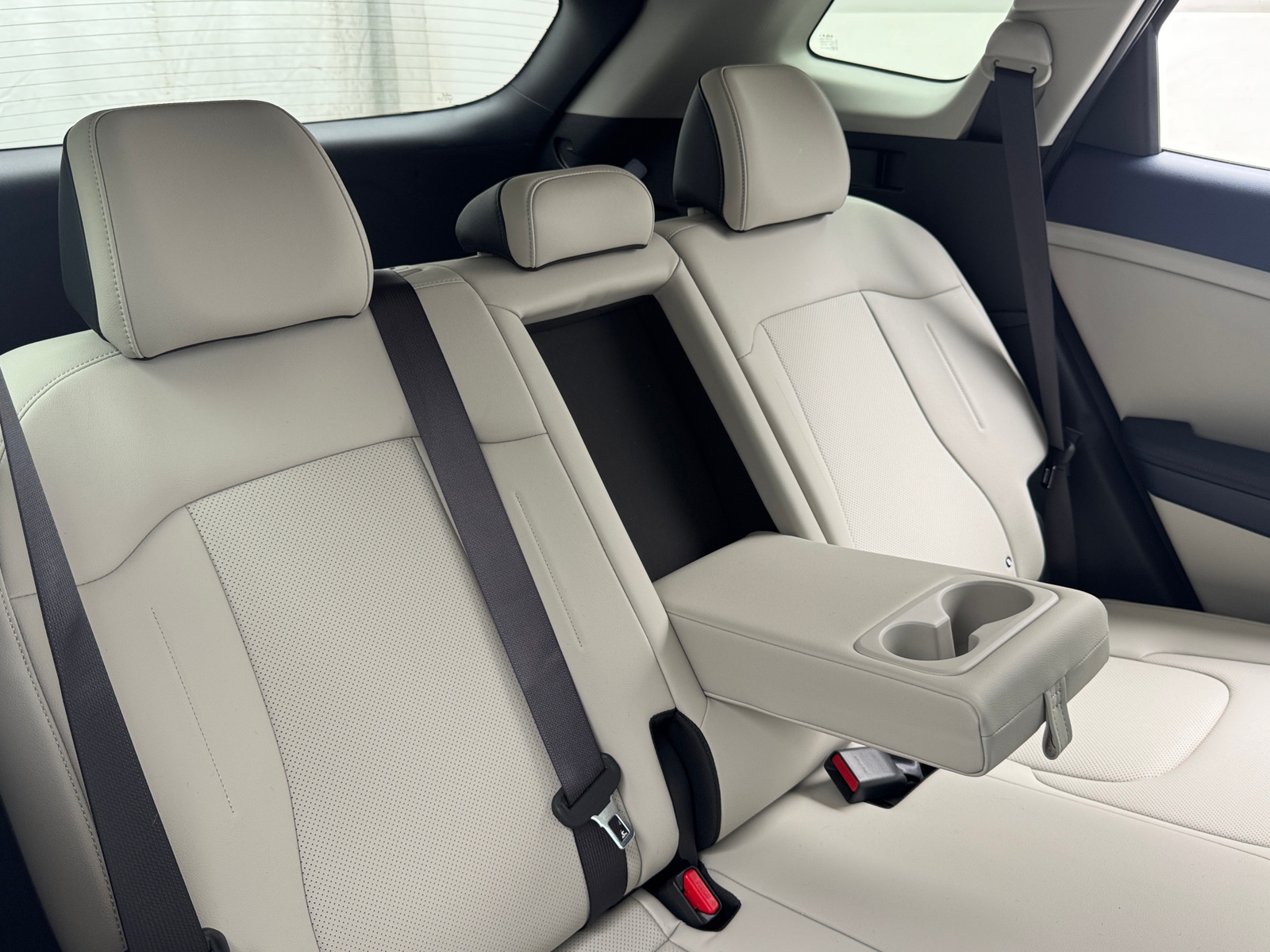 Thumbnail: 2024 Kia Sportage - 5