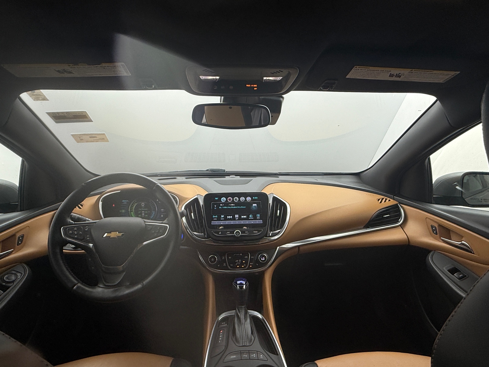 Thumbnail: 2016 Chevrolet Volt - 2