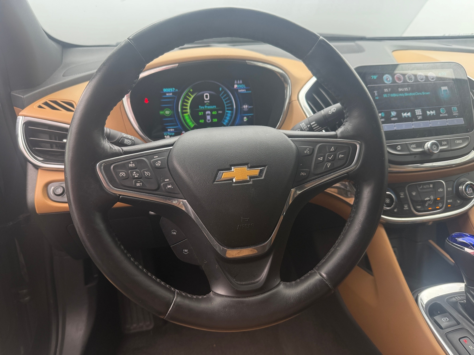 Thumbnail: 2016 Chevrolet Volt - 4