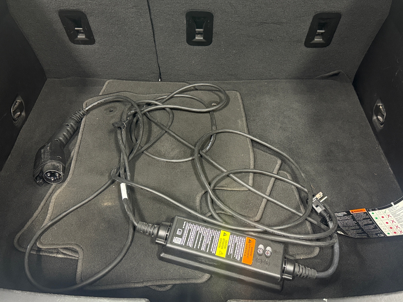 Thumbnail: 2016 Chevrolet Volt - 6