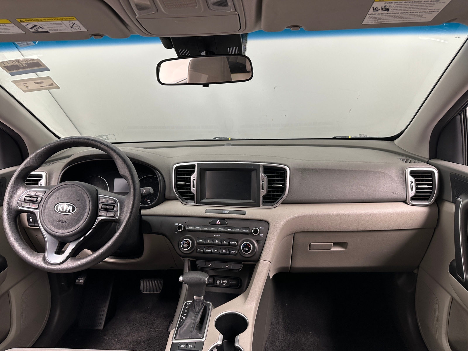 Thumbnail: 2018 Kia Sportage - 3