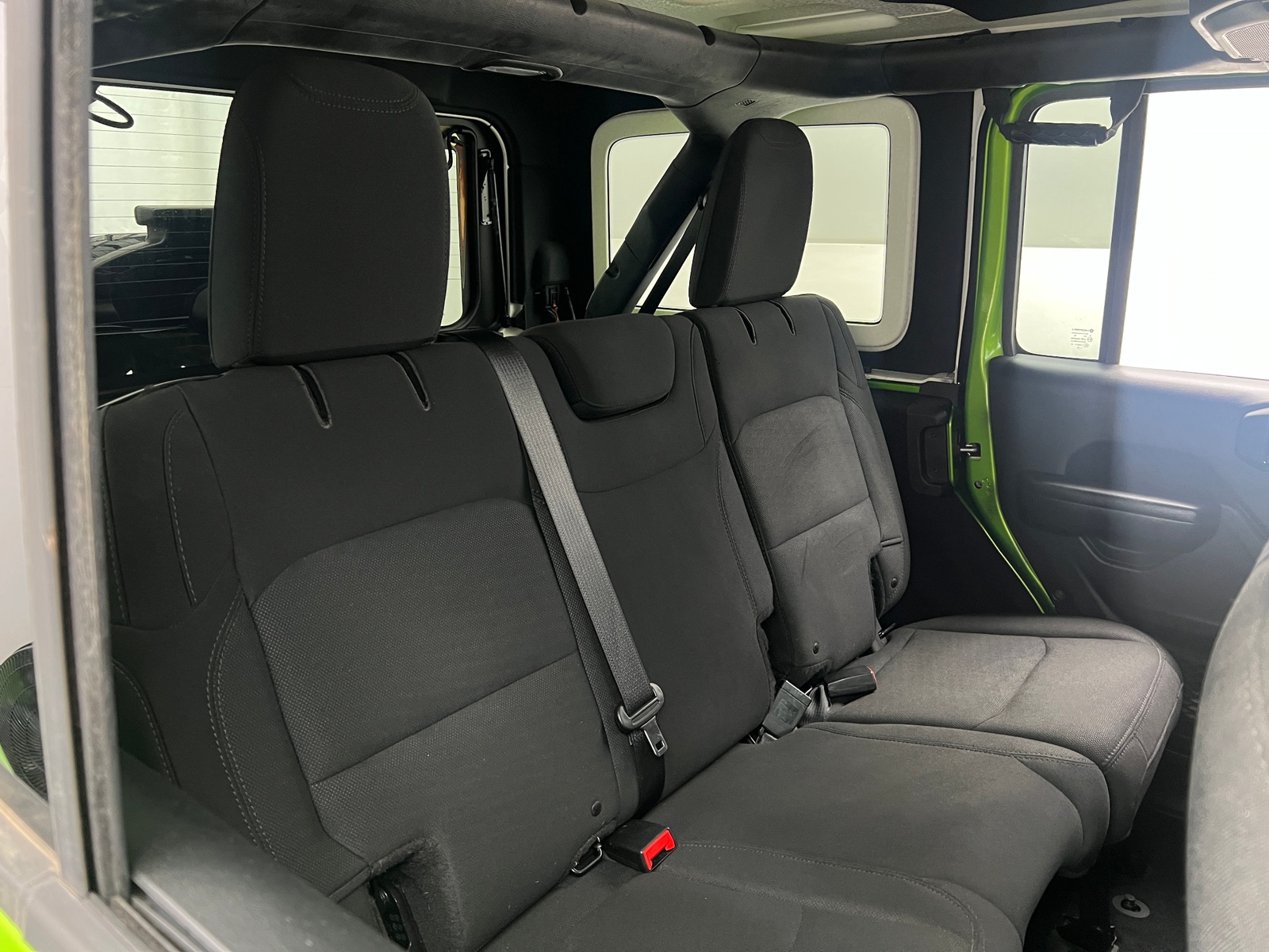 Thumbnail: 2018 Jeep Wrangler - 6