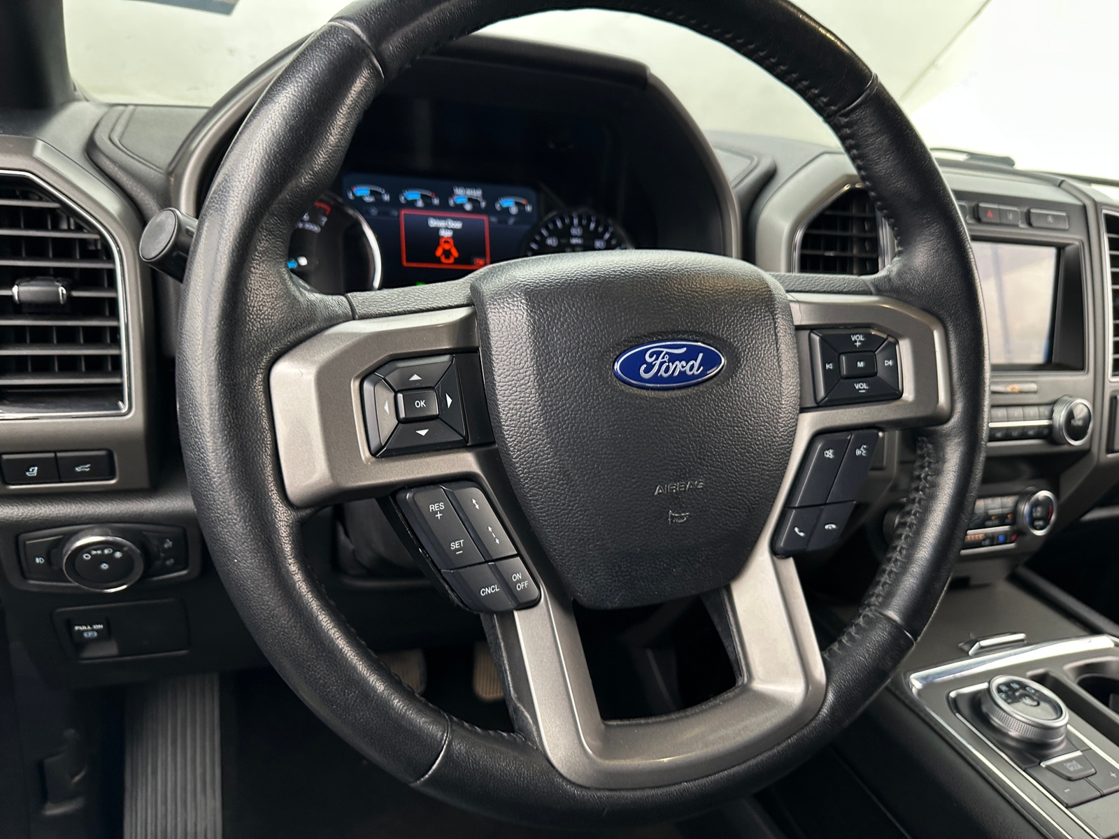 Thumbnail: 2021 Ford Expedition - 4