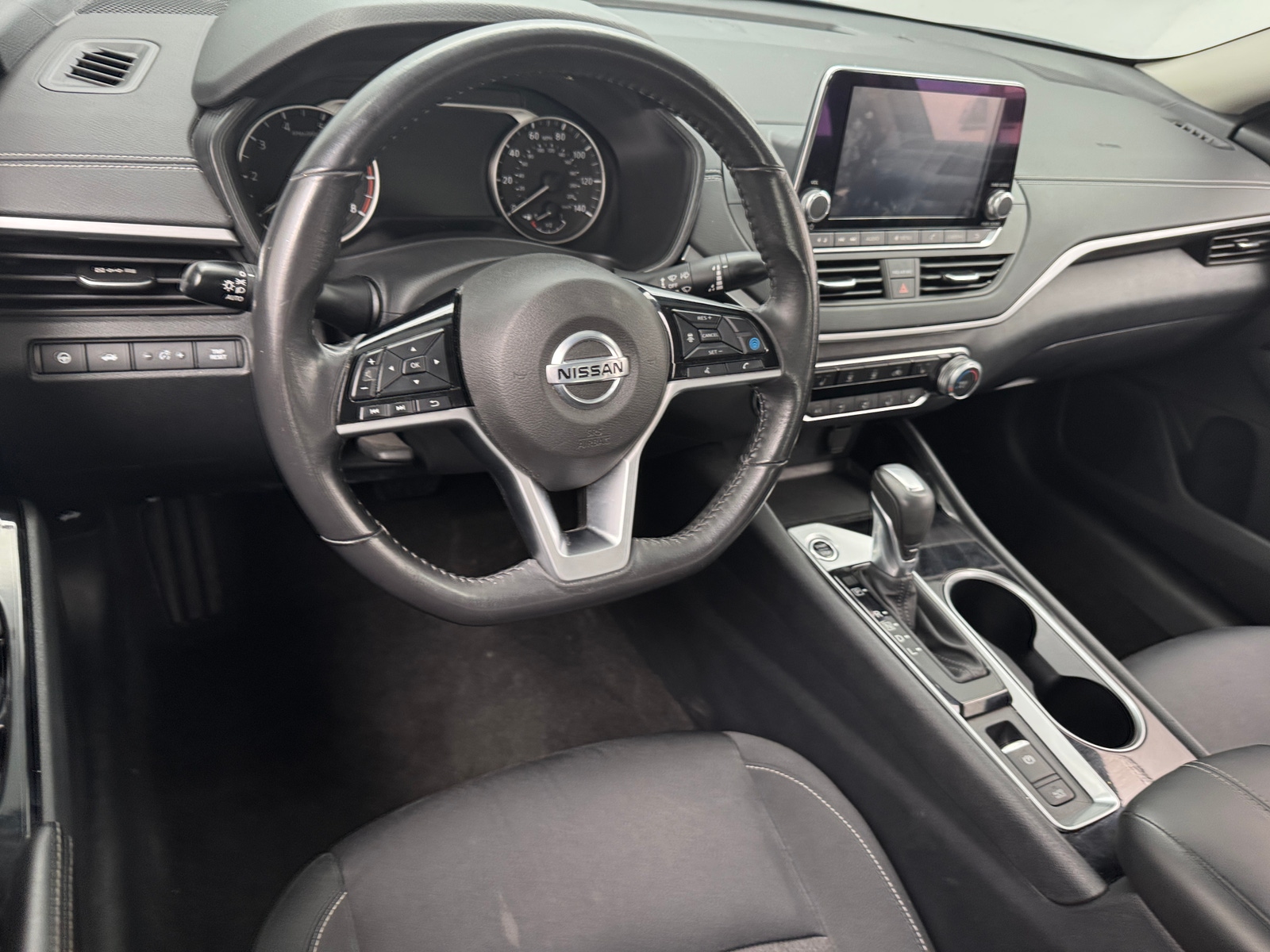 Thumbnail: 2022 Nissan Altima - 5
