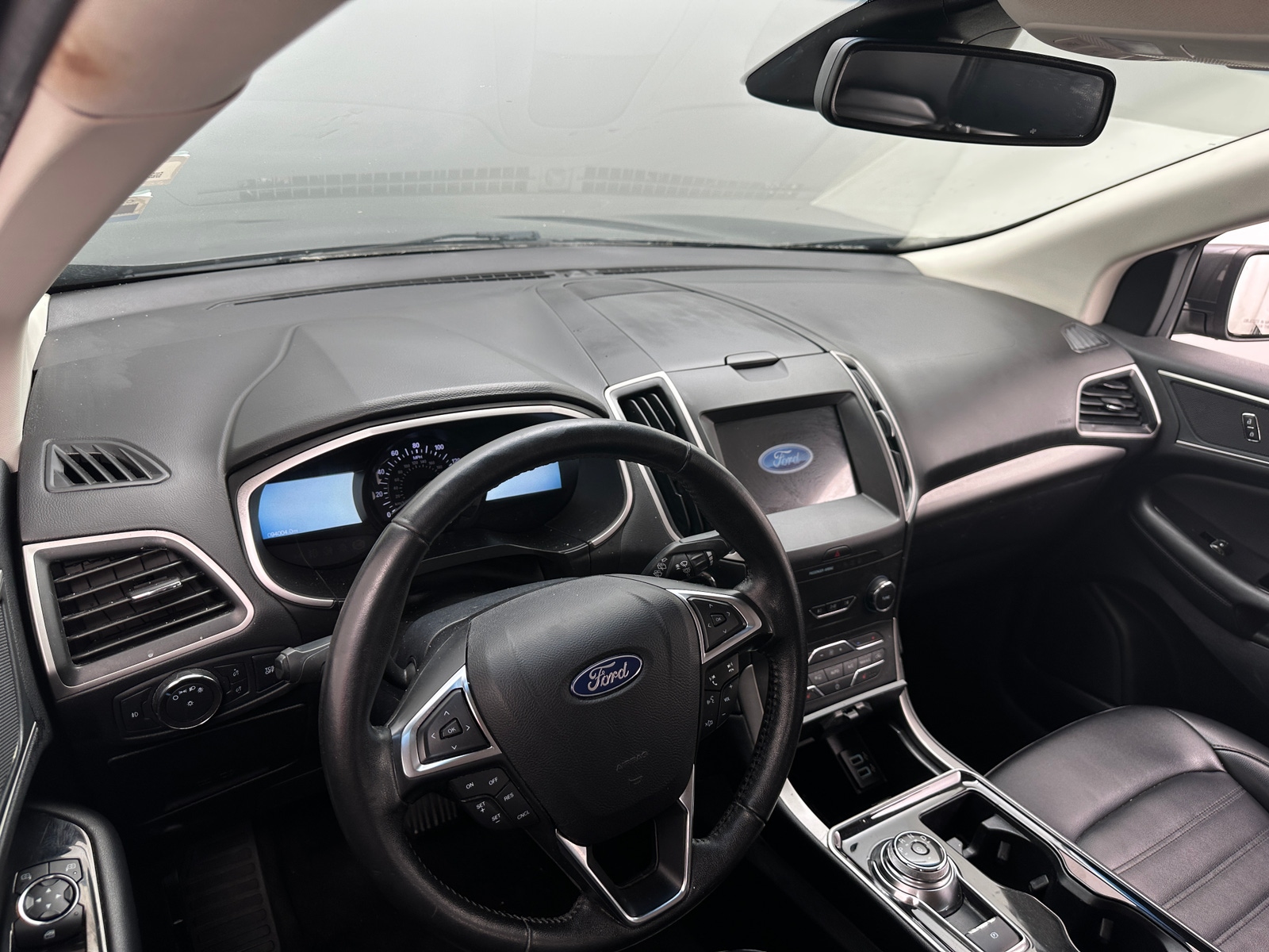 Thumbnail: 2019 Ford Edge - 3
