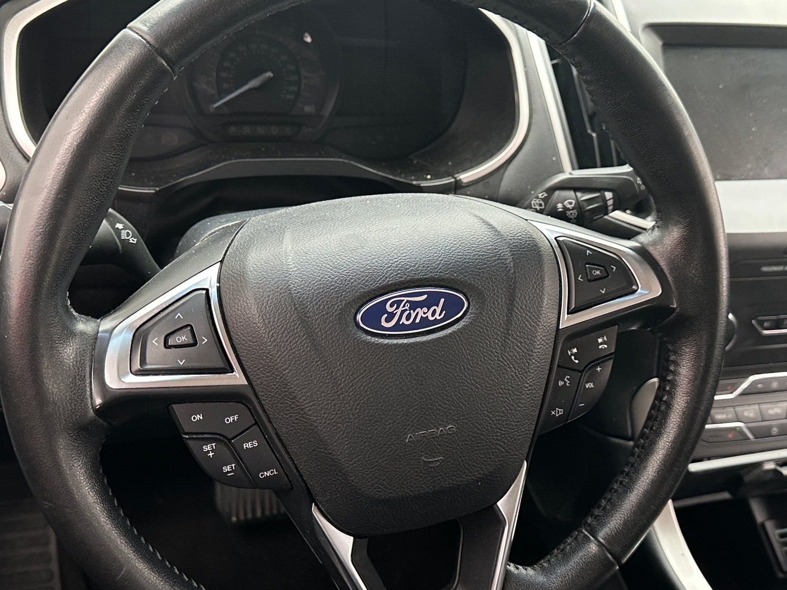 Thumbnail: 2019 Ford Edge - 5