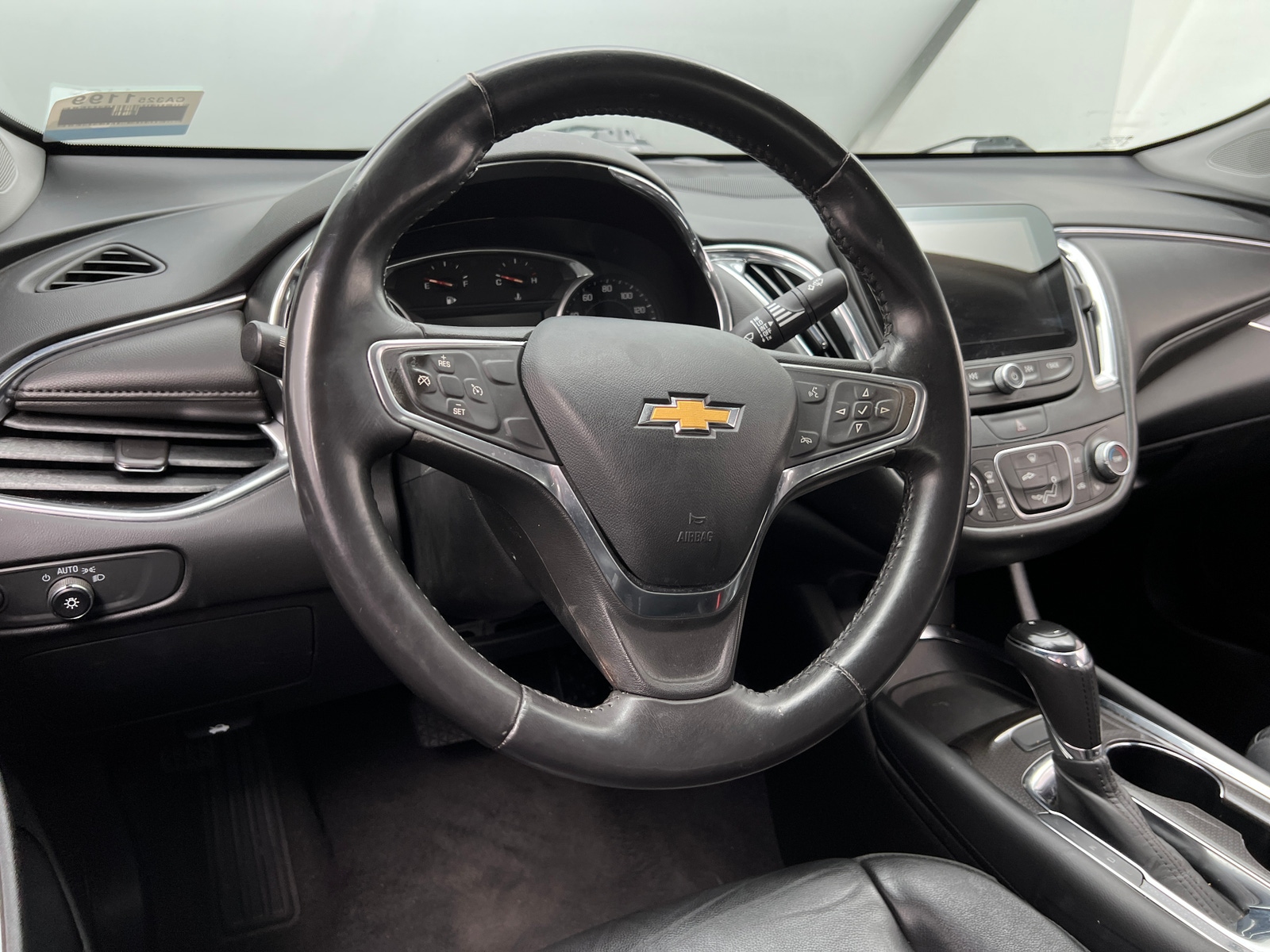 Thumbnail: 2018 Chevrolet Malibu - 5