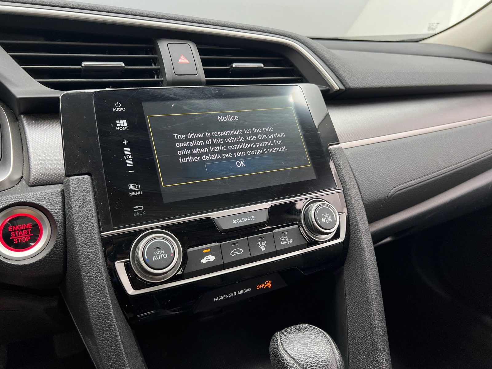 Thumbnail: 2016 Honda Civic - 4