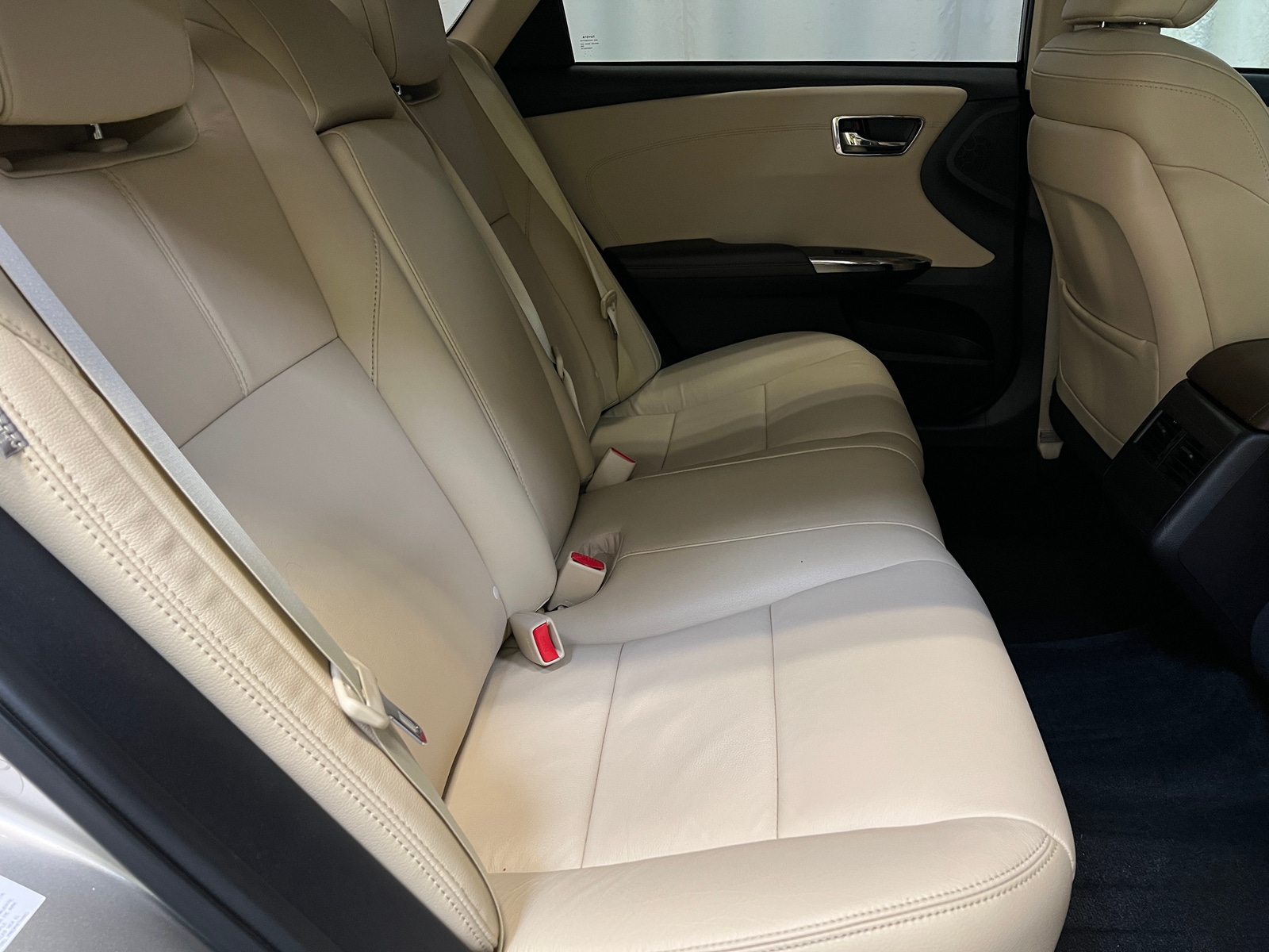 Thumbnail: 2018 Toyota Avalon - 5