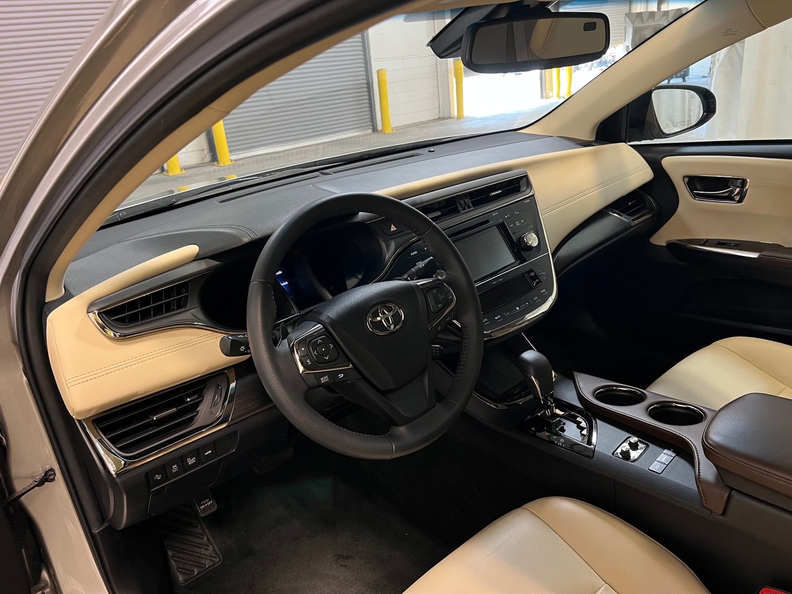 Thumbnail: 2018 Toyota Avalon - 2