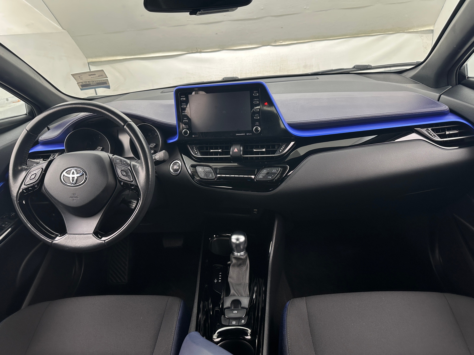 Thumbnail: 2021 Toyota C-HR - 3
