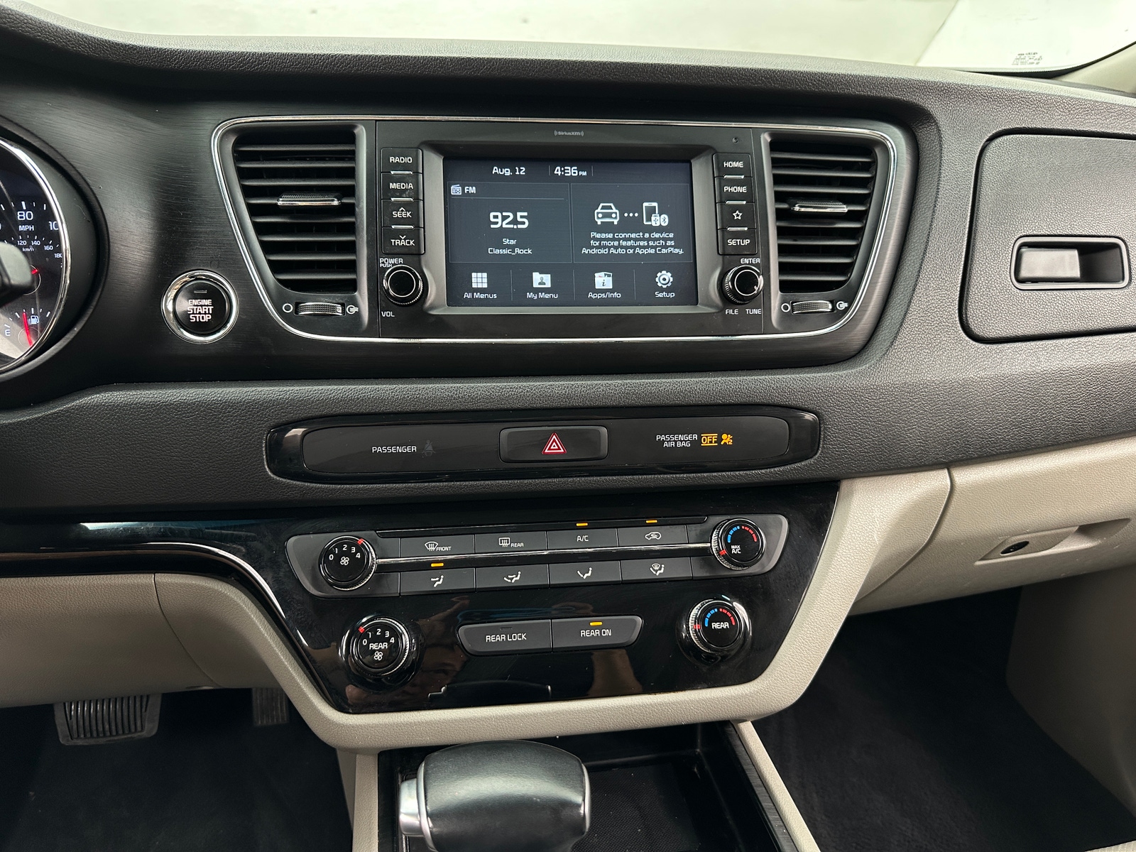 Thumbnail: 2019 Kia Sedona - 3