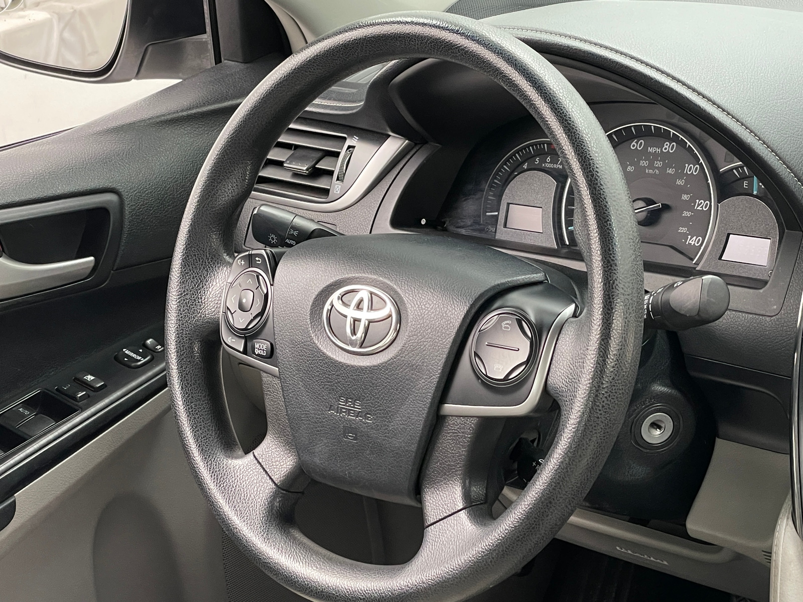Thumbnail: 2012 Toyota Camry - 5