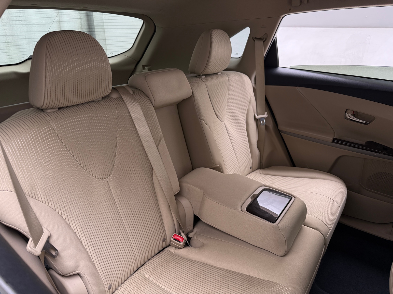 Thumbnail: 2012 Toyota Venza - 6